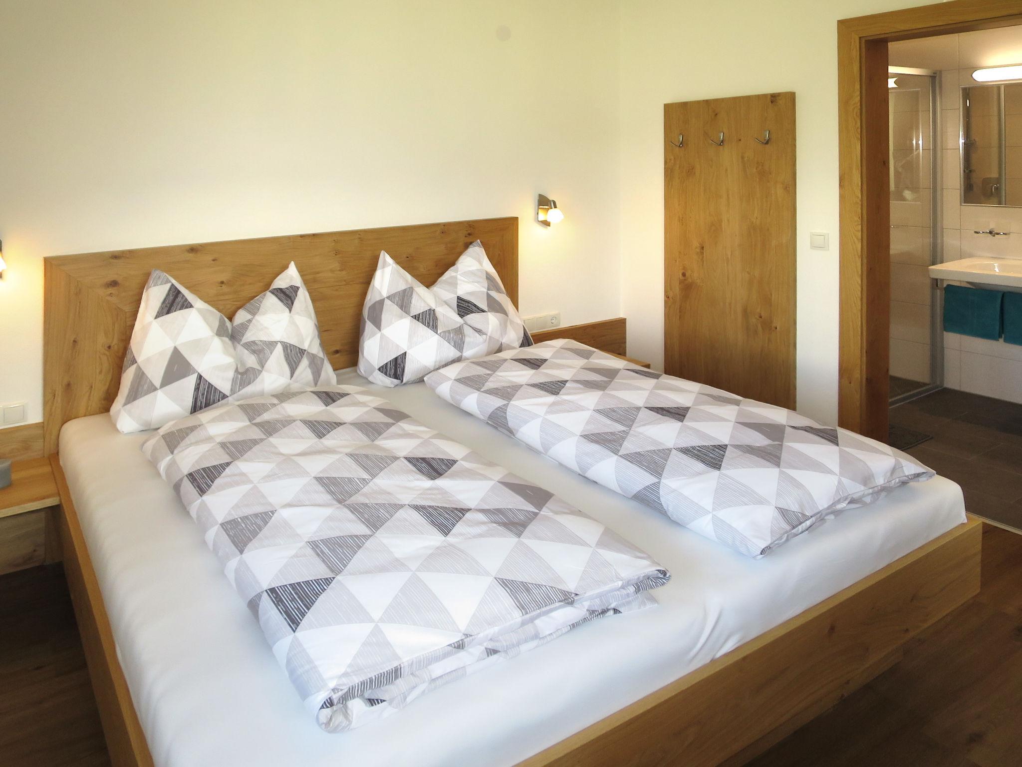 Foto 7 - Apartment mit 2 Schlafzimmern in Ramsau im Zillertal mit blick auf die berge