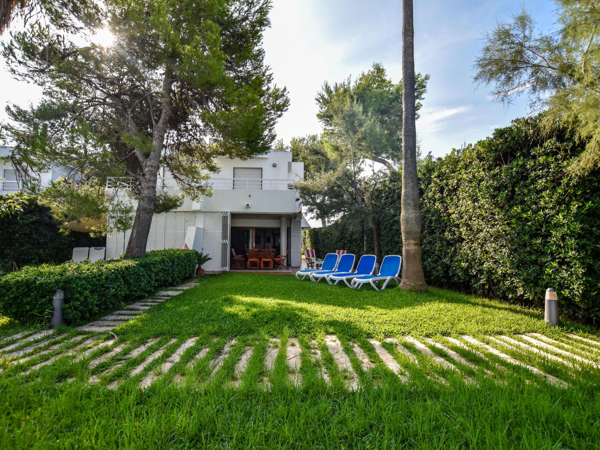 Foto 17 - Casa con 4 camere da letto a Alcúdia con giardino e vista mare