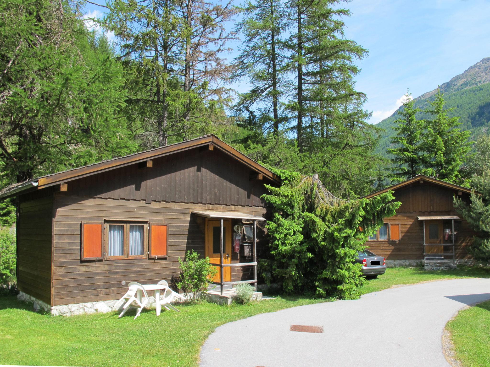 Photo 1 - Maison de 2 chambres à Saas-Balen avec jardin