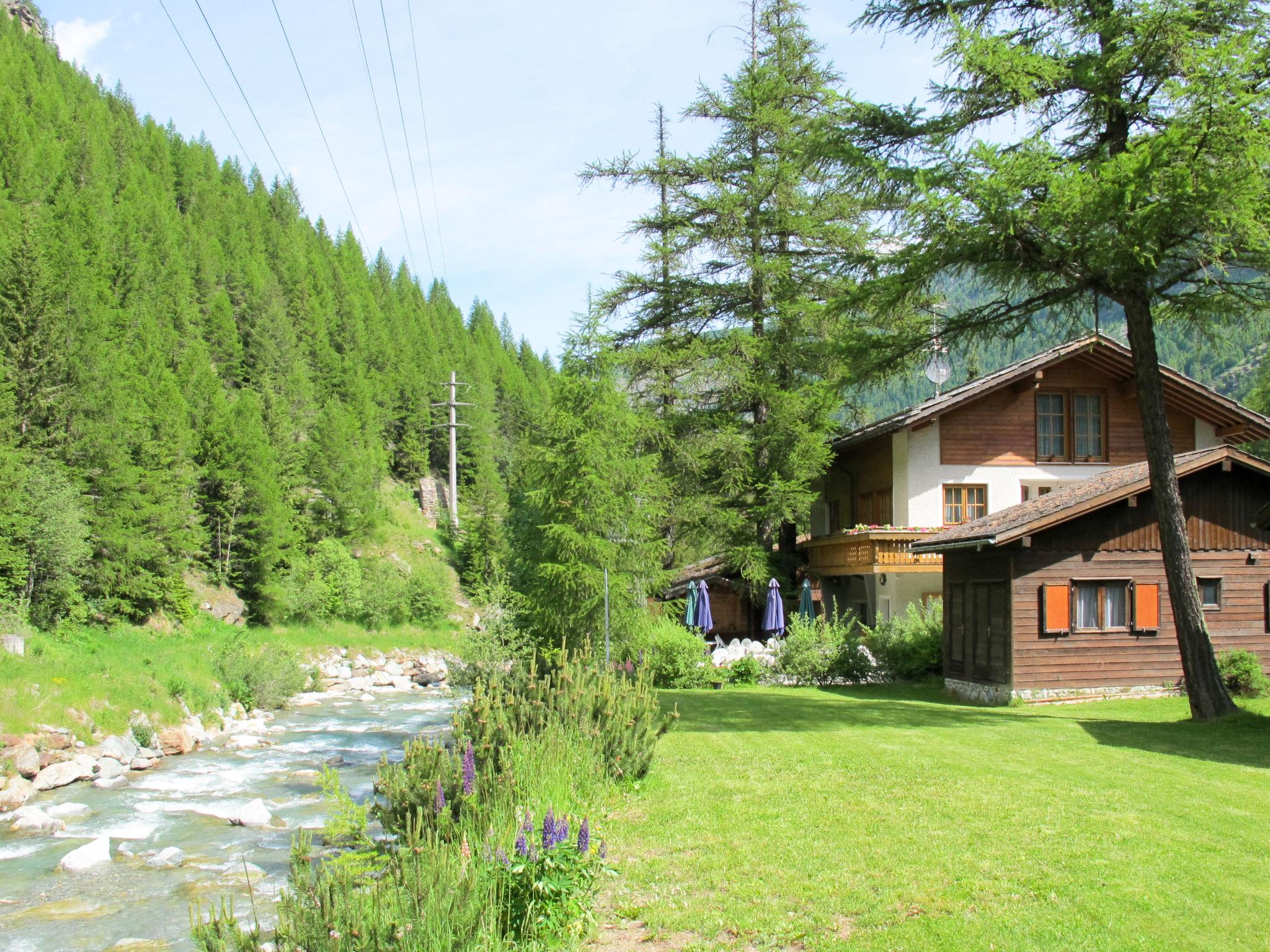 Photo 5 - Maison de 1 chambre à Saas-Balen avec jardin et vues sur la montagne