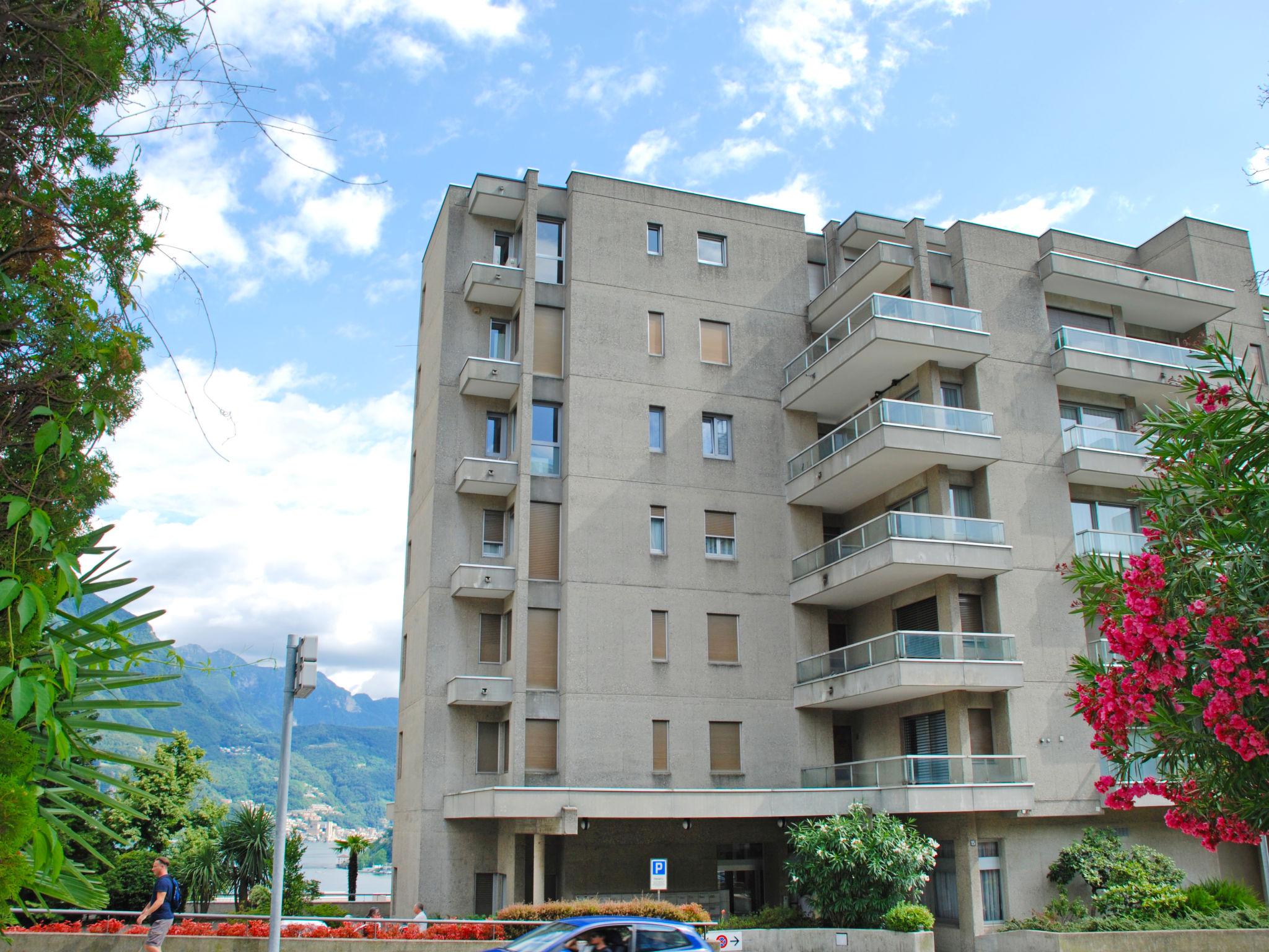 Foto 14 - Apartment mit 1 Schlafzimmer in Lugano mit blick auf die berge