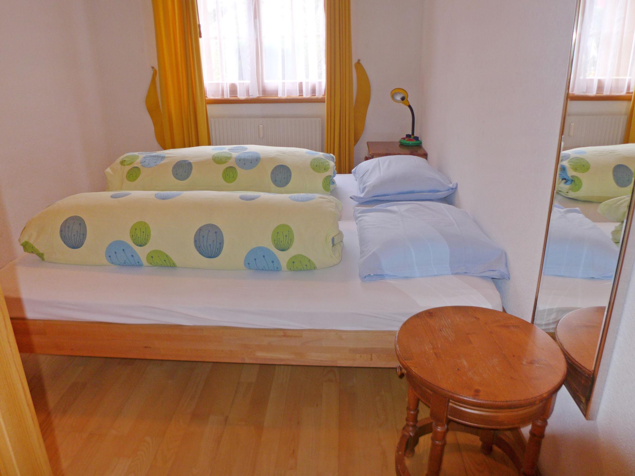 Foto 9 - Apartamento de 2 quartos em Champéry com jardim