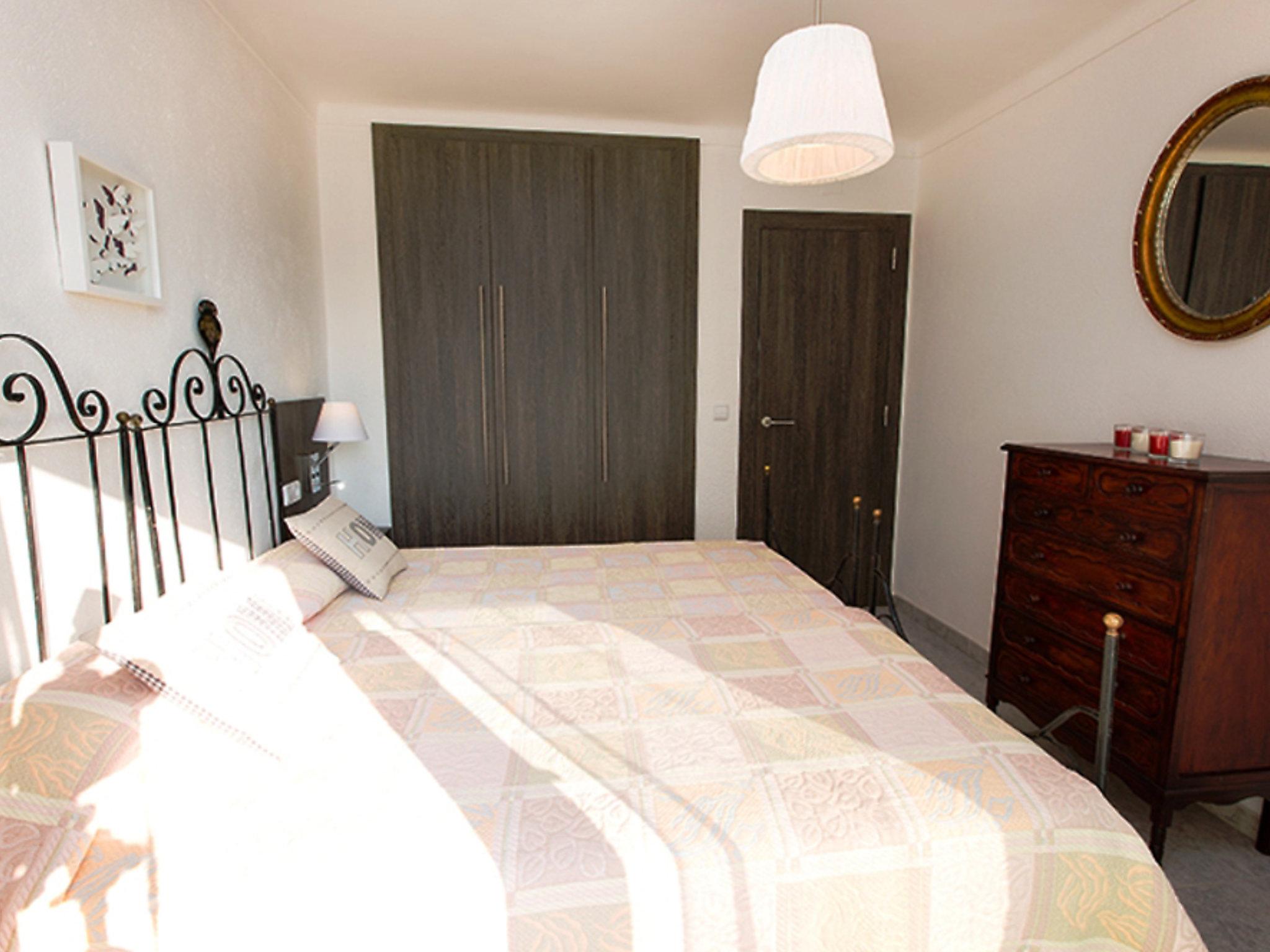 Photo 9 - Appartement de 1 chambre à Castelló d'Empúries avec vues à la mer