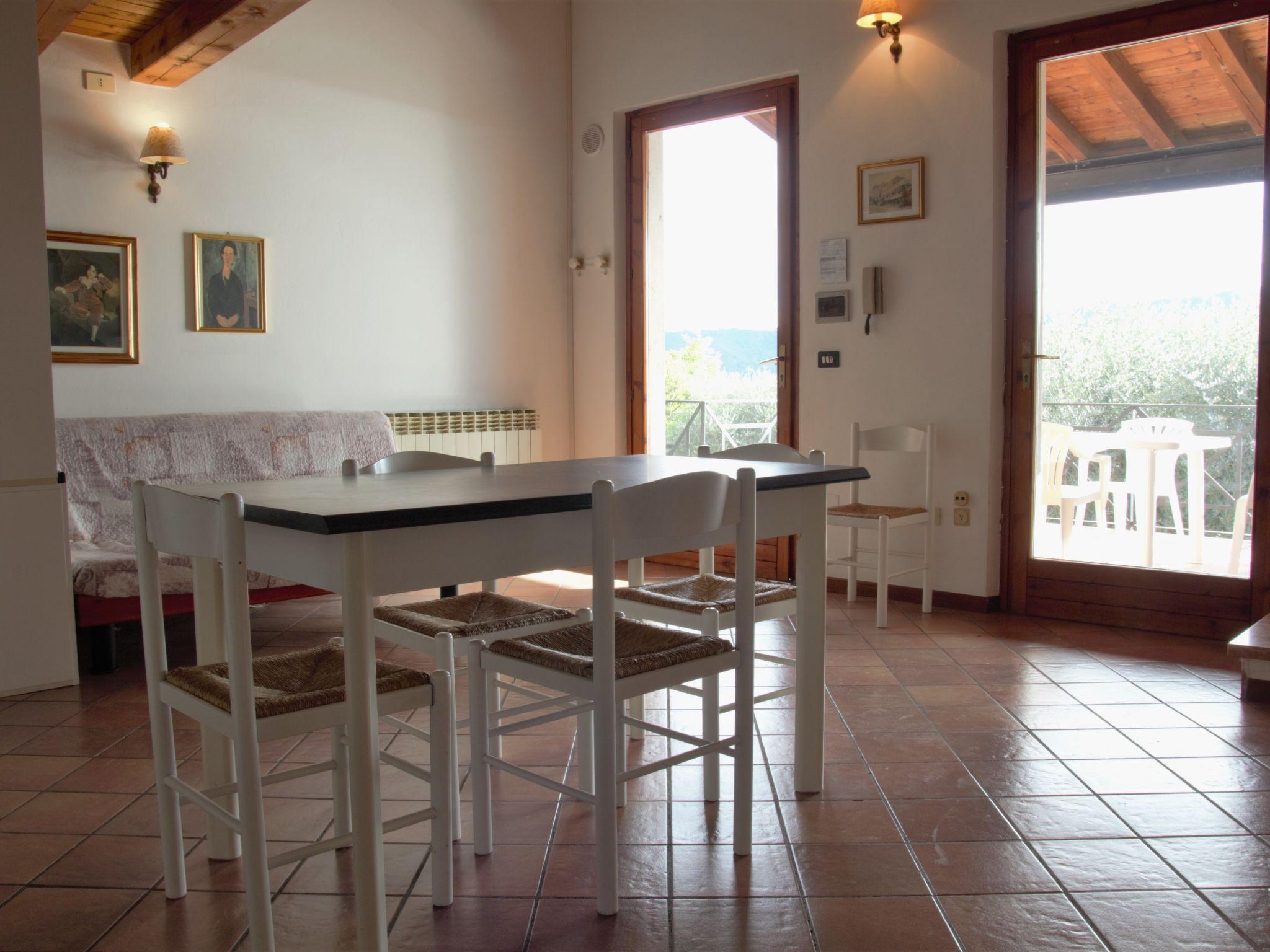 Photo 8 - Apartment in Garda with swimming pool and mountain view