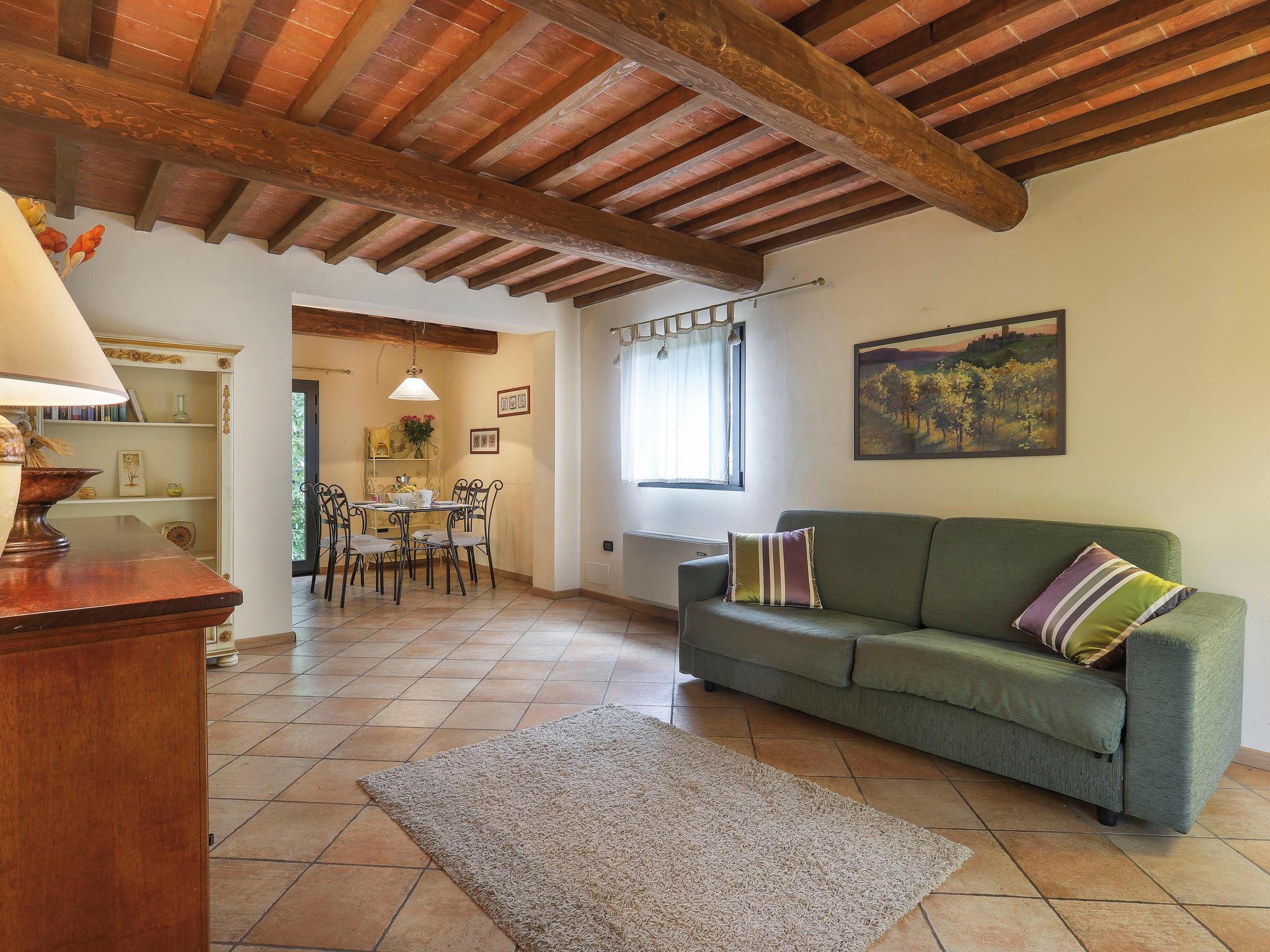 Photo 9 - 2 bedroom House in Pescia with swimming pool and garden