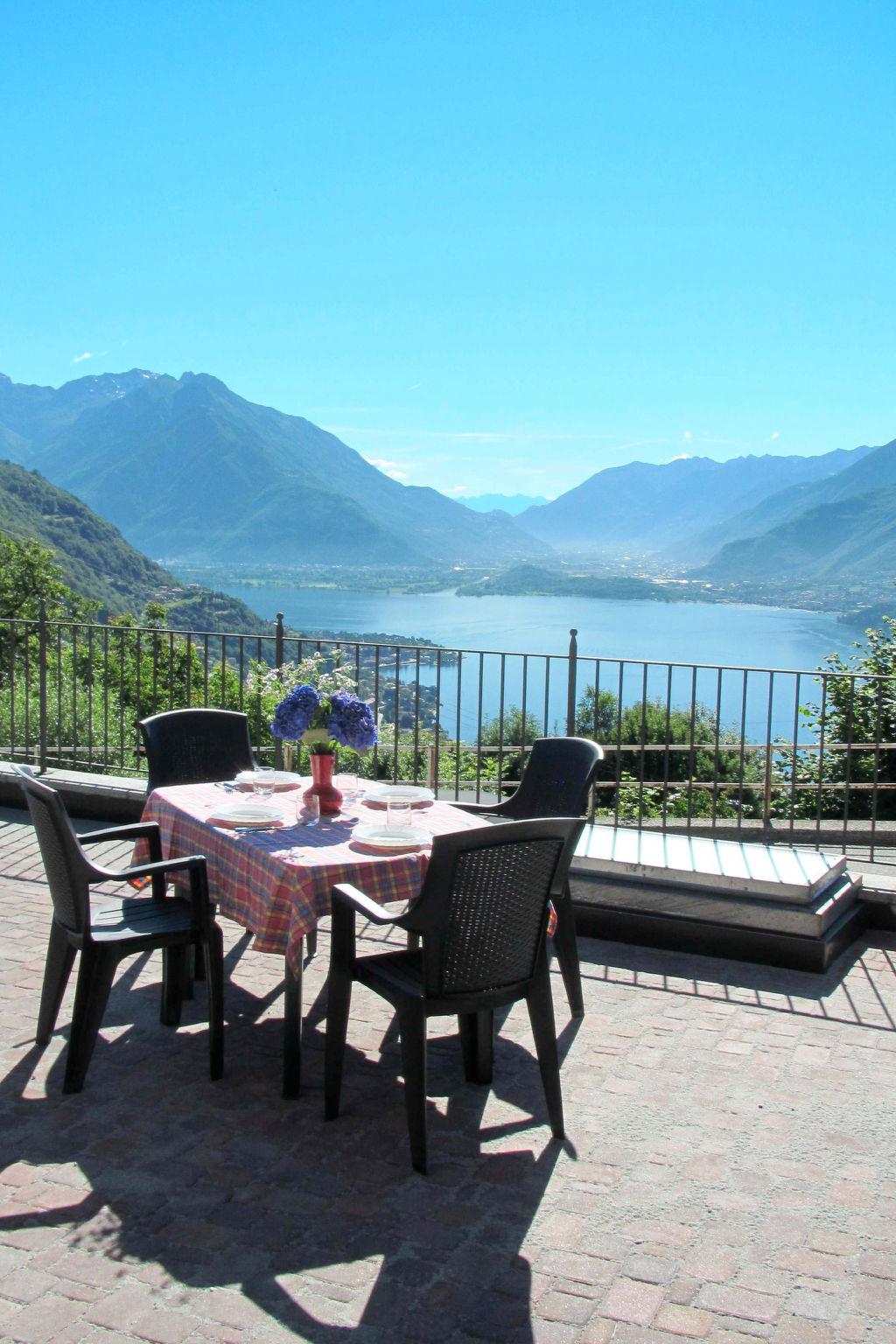 Photo 3 - Appartement en Gravedona ed Uniti avec terrasse et vues sur la montagne