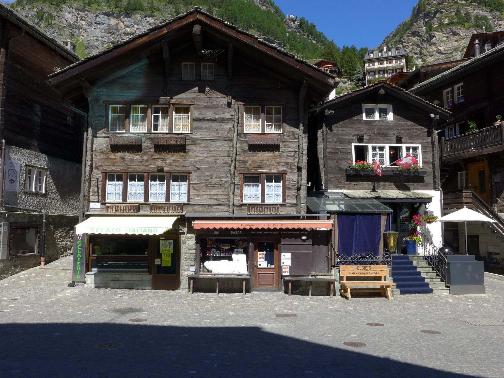 Photo 21 - Appartement de 2 chambres à Zermatt avec vues sur la montagne