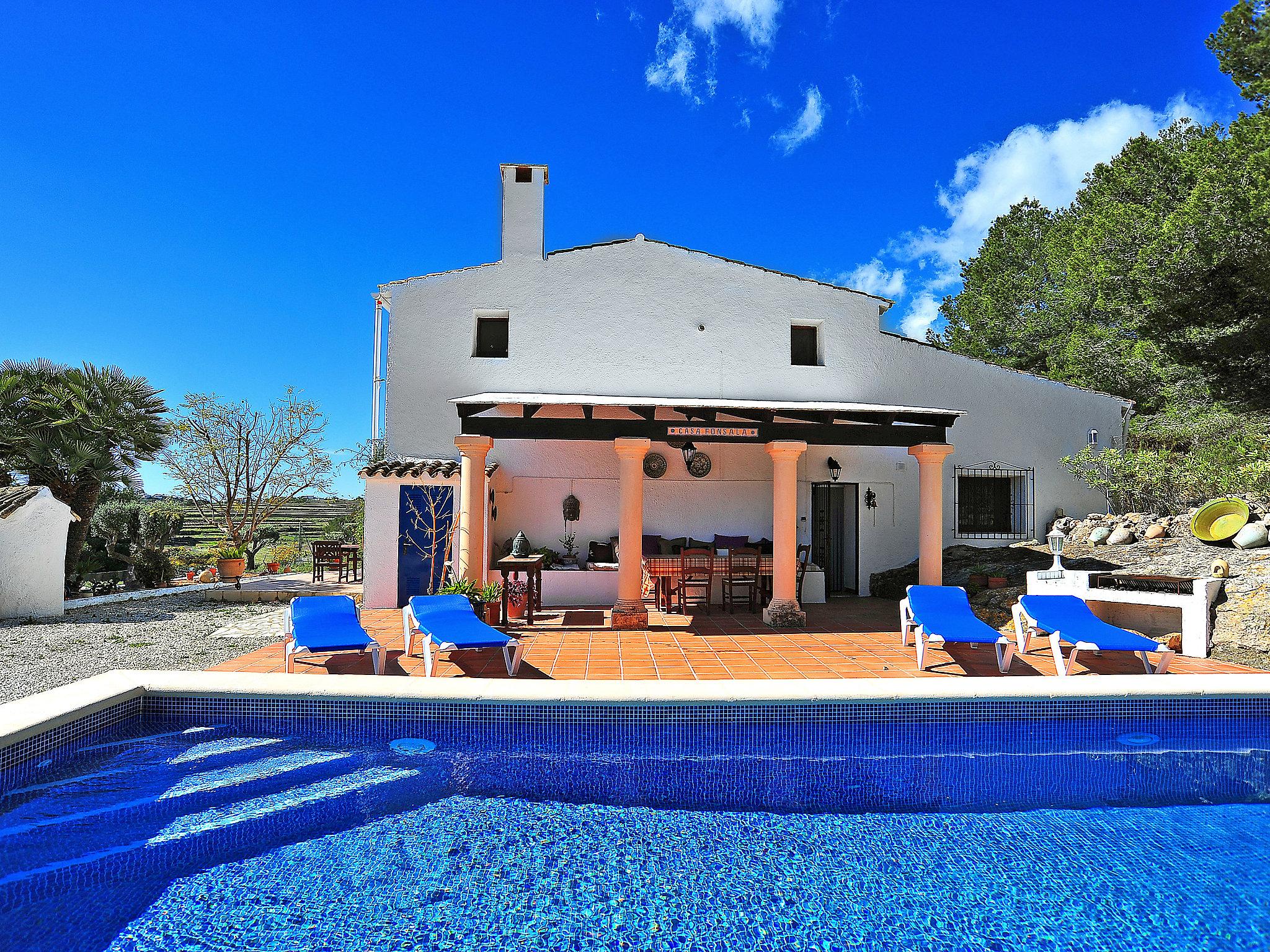 Foto 1 - Casa de 3 quartos em Teulada com piscina privada e terraço