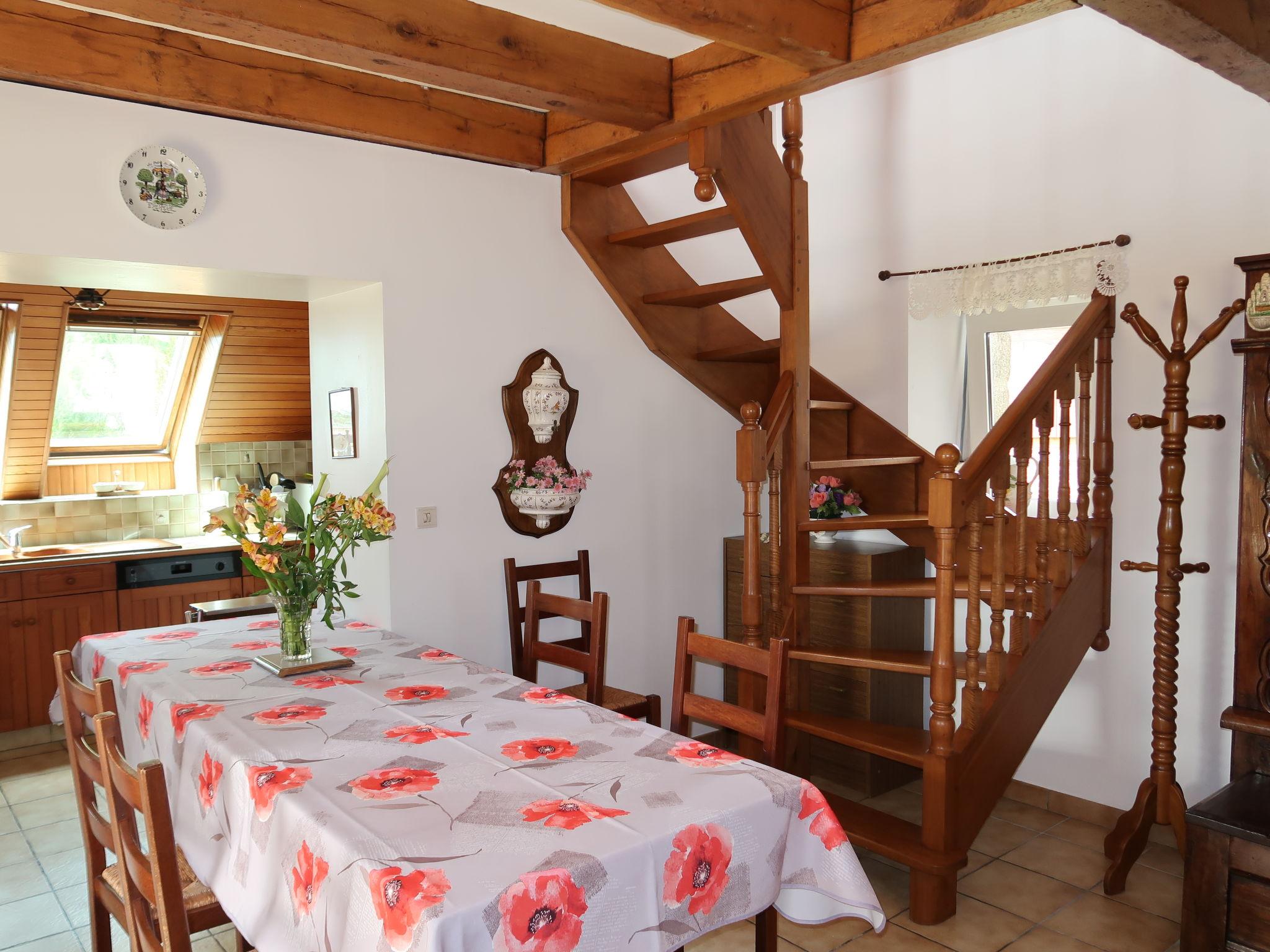 Photo 10 - Maison de 1 chambre à Guissény avec jardin et terrasse