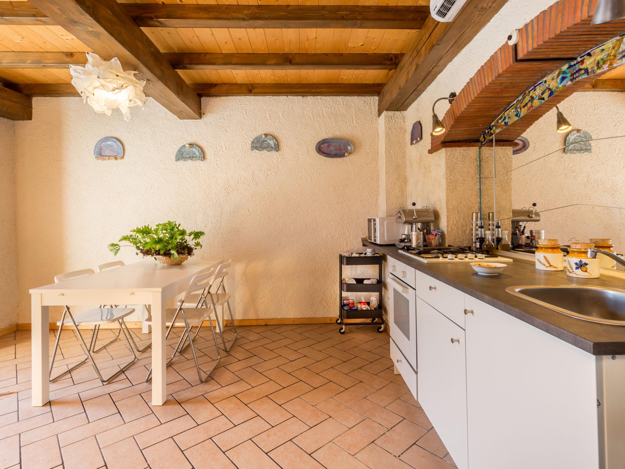 Photo 5 - Maison de 1 chambre à Bagni di Lucca avec piscine privée et jardin