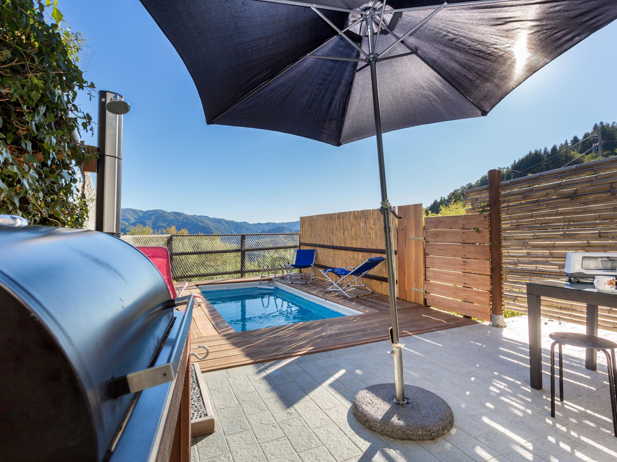 Foto 2 - Casa de 1 quarto em Bagni di Lucca com piscina privada e terraço