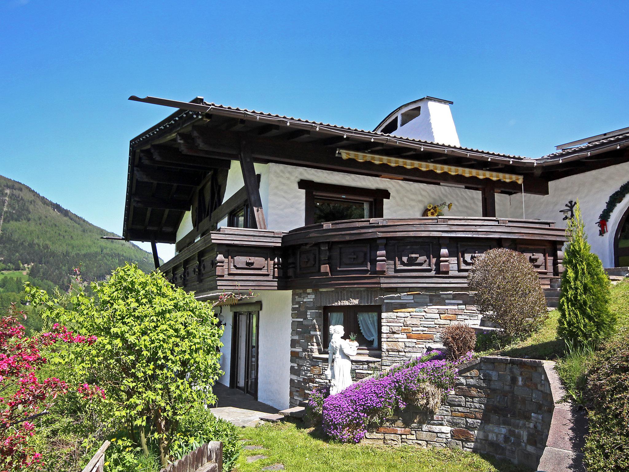 Foto 1 - Apartamento de 3 habitaciones en Pfons con jardín y vistas a la montaña