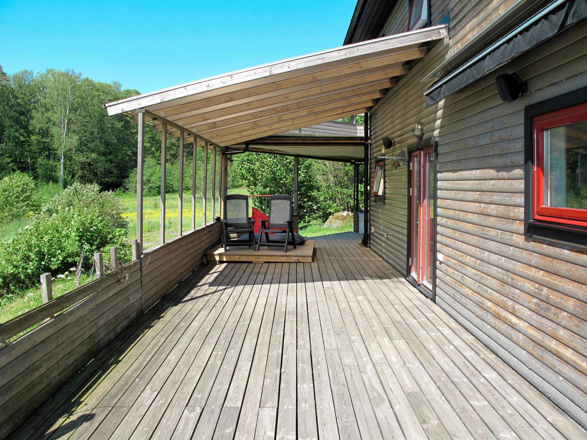 Foto 7 - Casa con 5 camere da letto a Asarum con giardino e vista mare