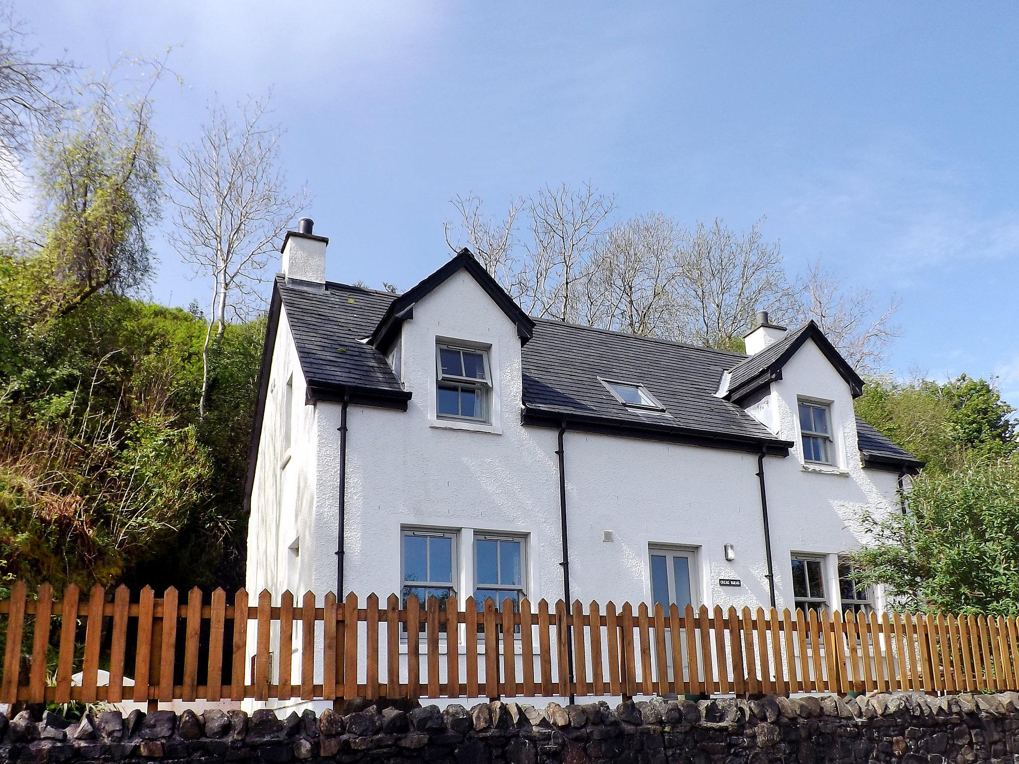 Foto 1 - Casa de 3 habitaciones en Portree con jardín