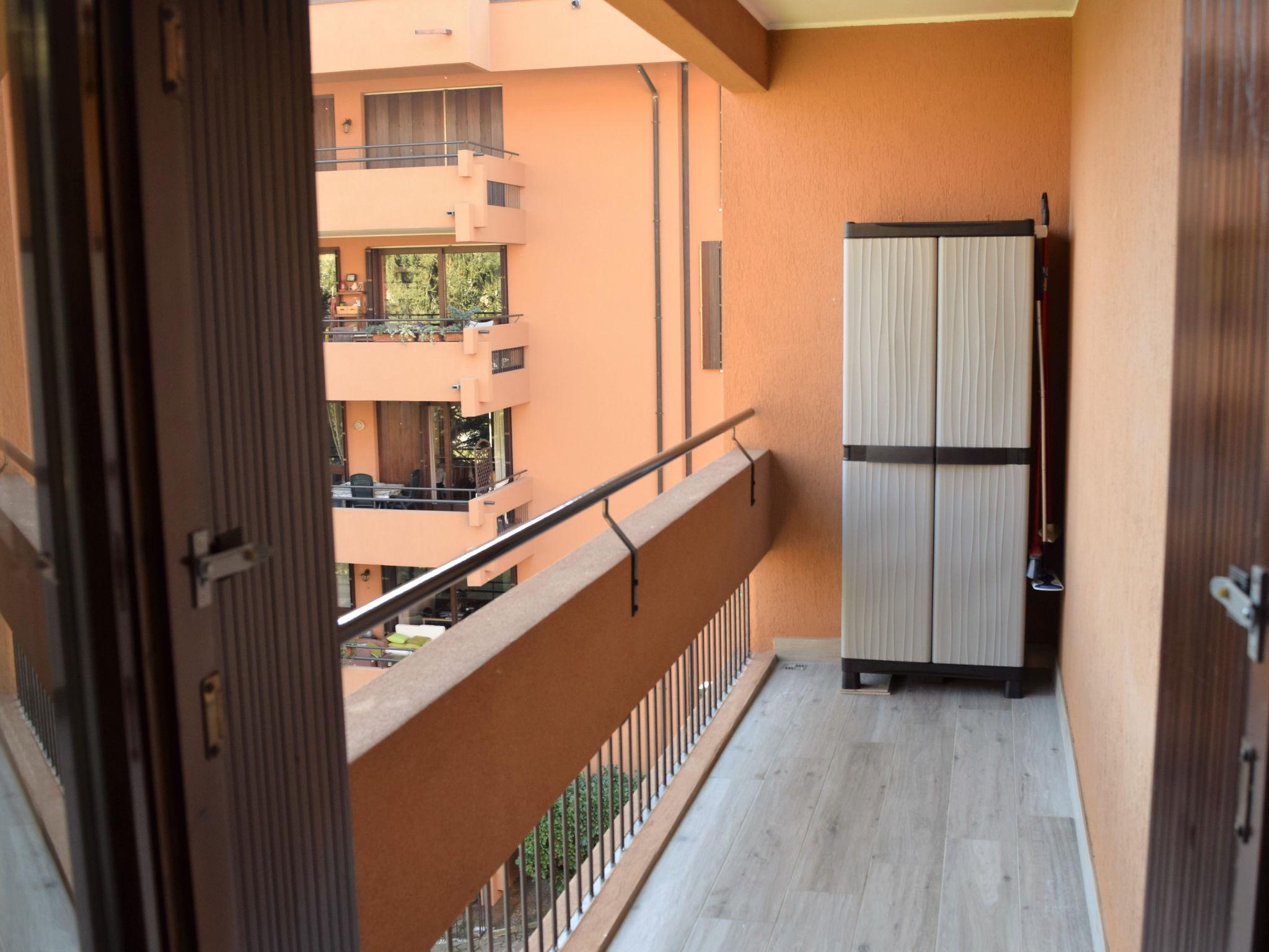 Photo 19 - 2 bedroom Apartment in Laveno Mombello with terrace and mountain view