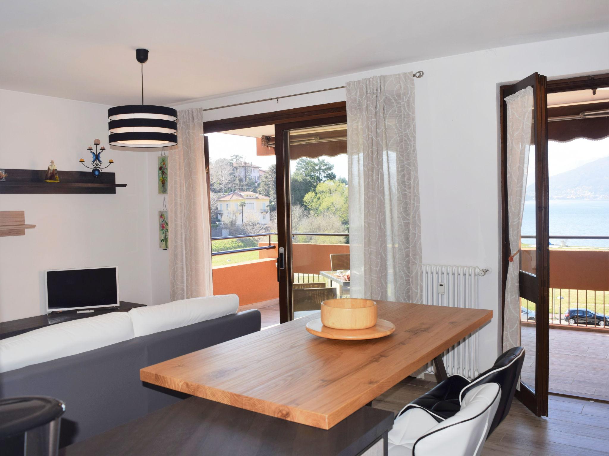 Foto 6 - Apartment mit 2 Schlafzimmern in Laveno Mombello mit terrasse und blick auf die berge