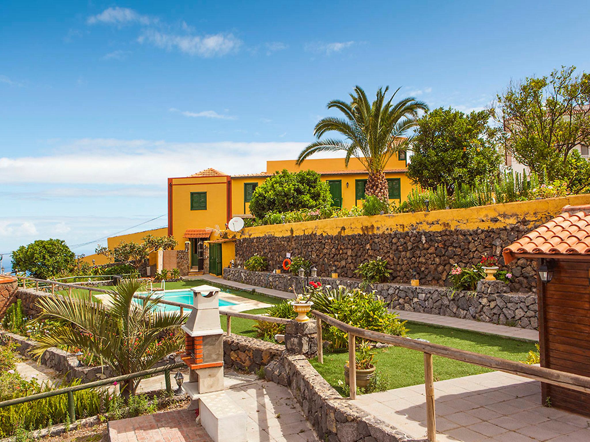 Foto 2 - Casa de 2 quartos em La Orotava com piscina e jardim