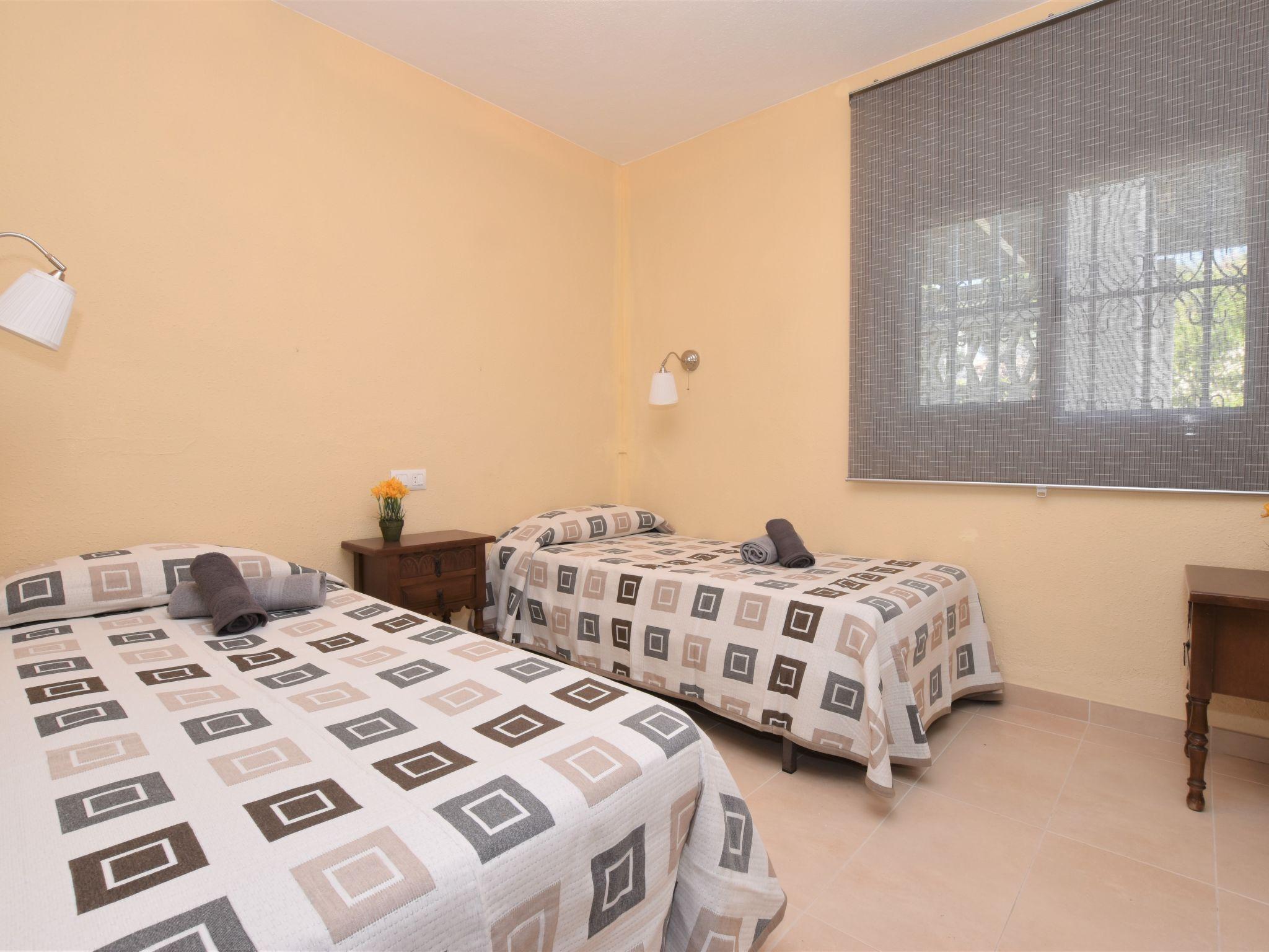 Foto 4 - Appartamento con 2 camere da letto a Torredembarra con giardino e vista mare
