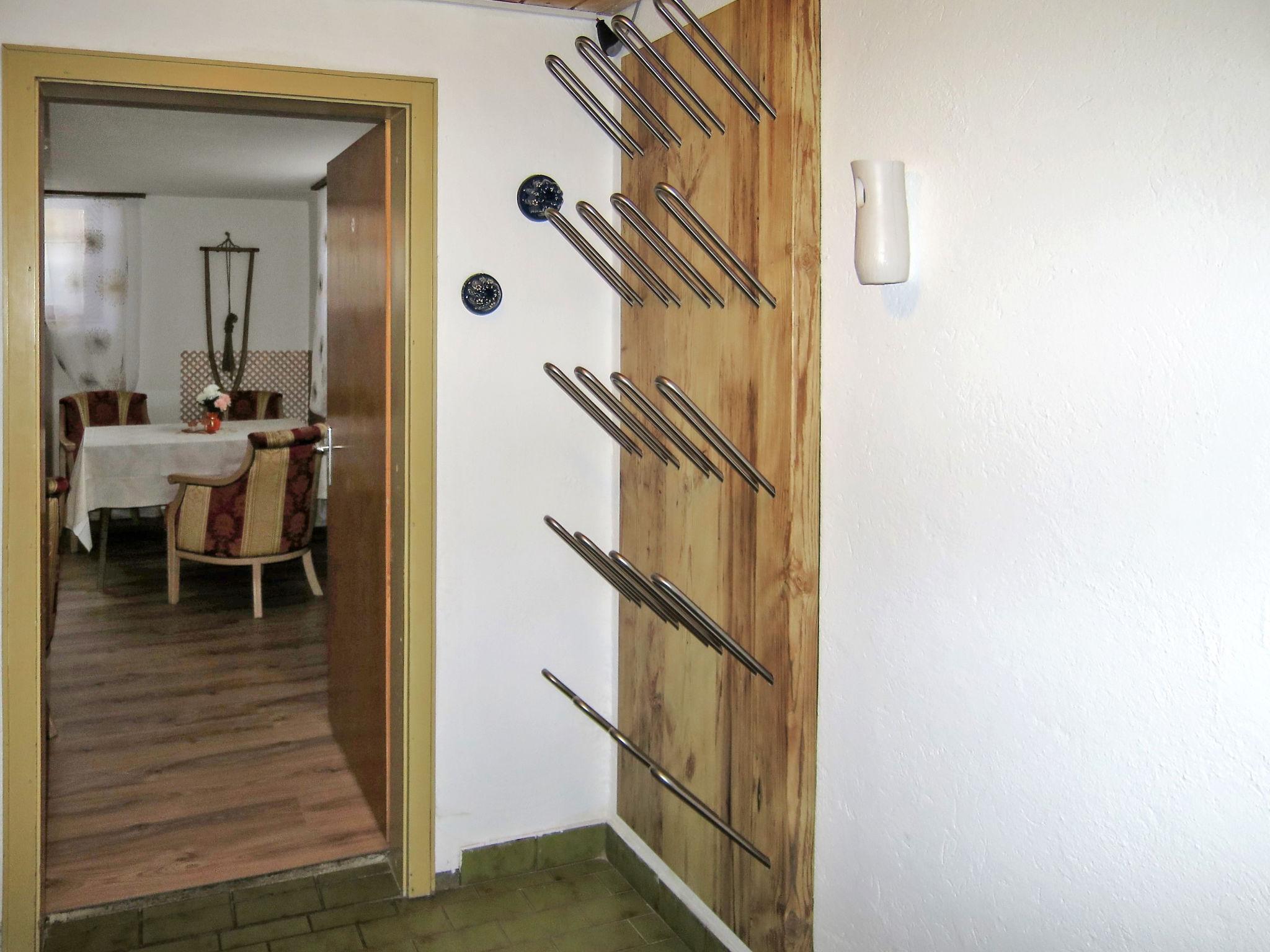 Foto 15 - Apartamento de 5 quartos em Längenfeld com jardim