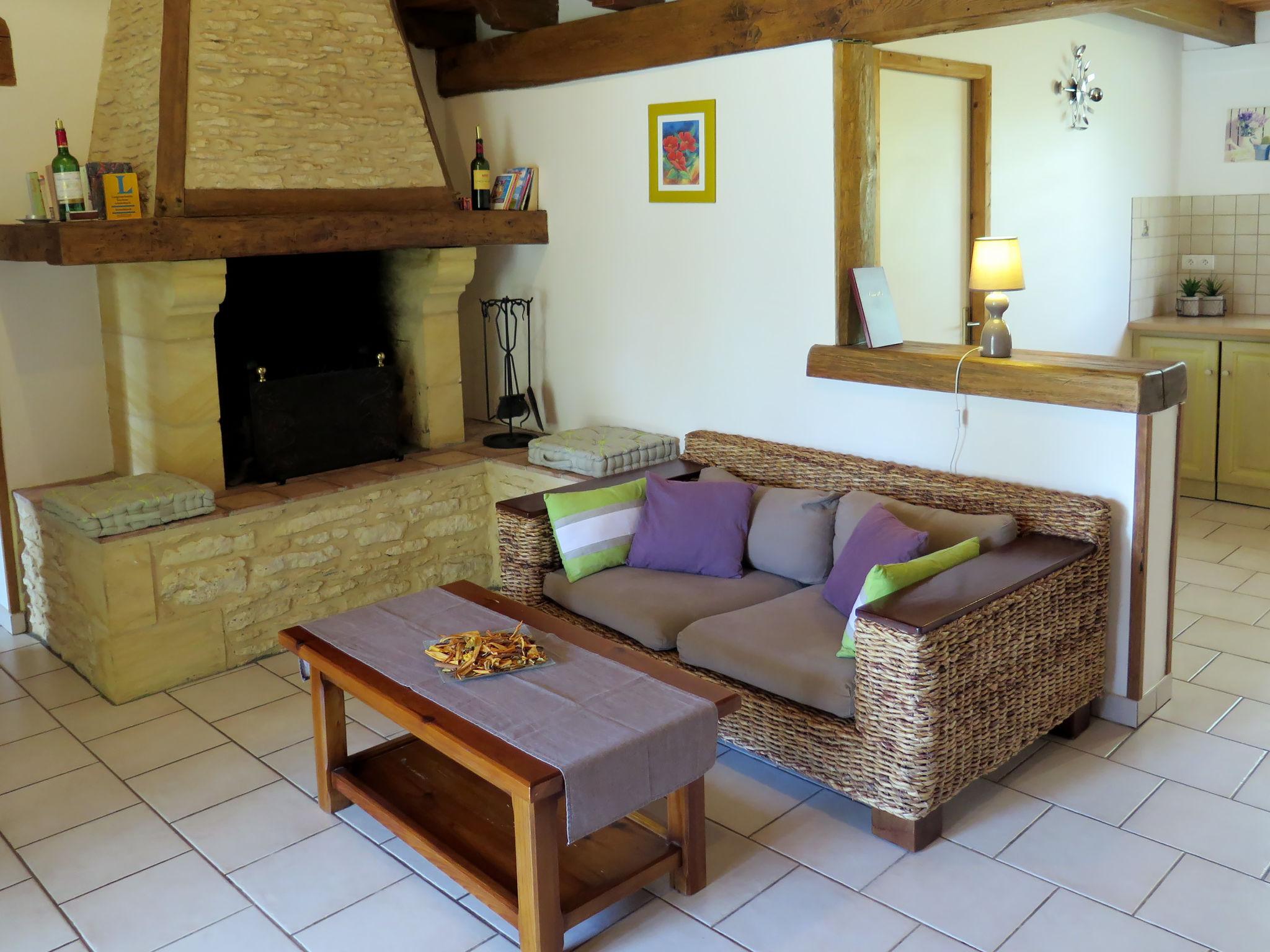 Photo 6 - Maison de 2 chambres à Blanquefort-sur-Briolance avec piscine privée et jardin