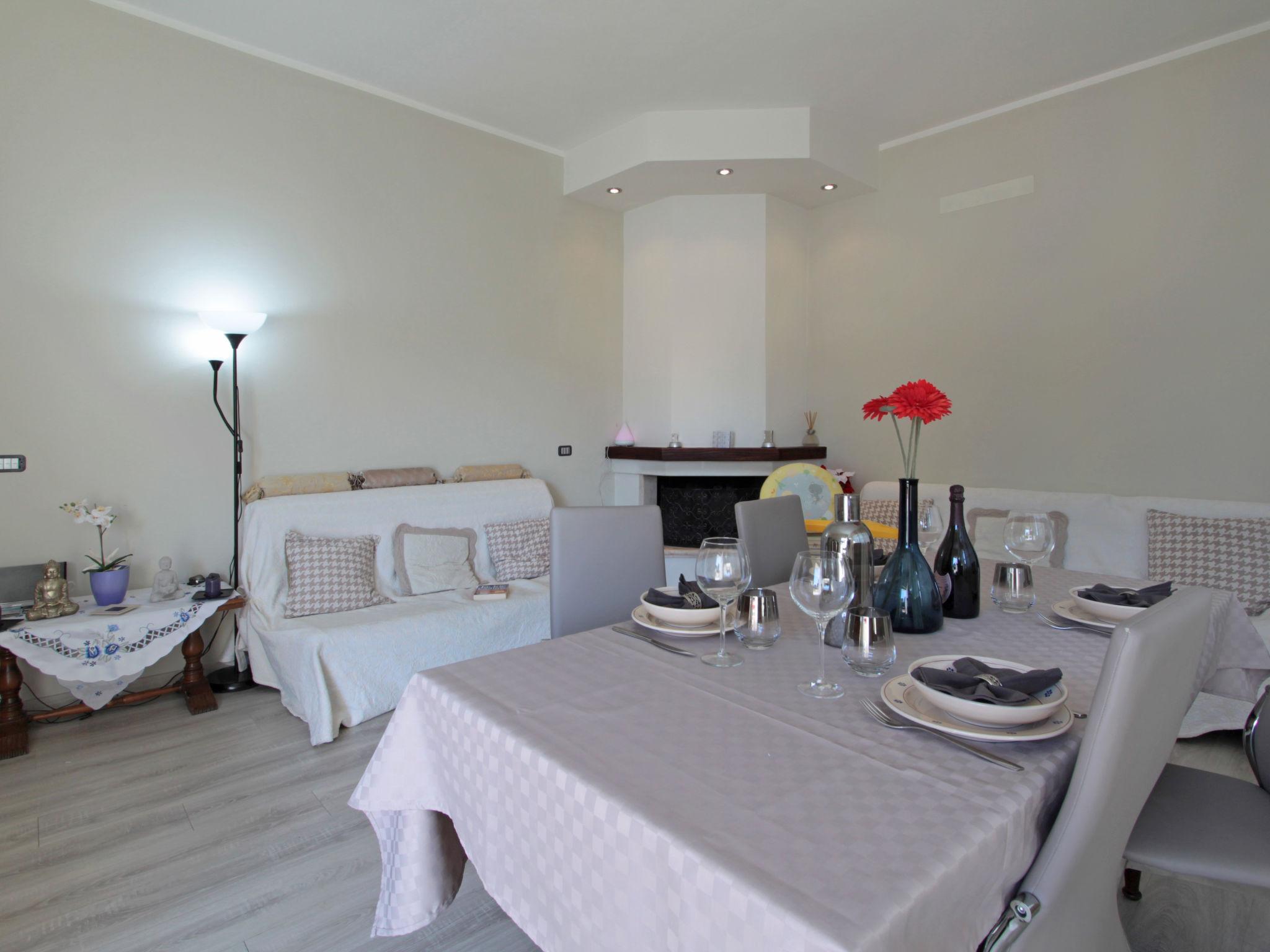 Photo 7 - 2 bedroom House in Forte dei Marmi with garden