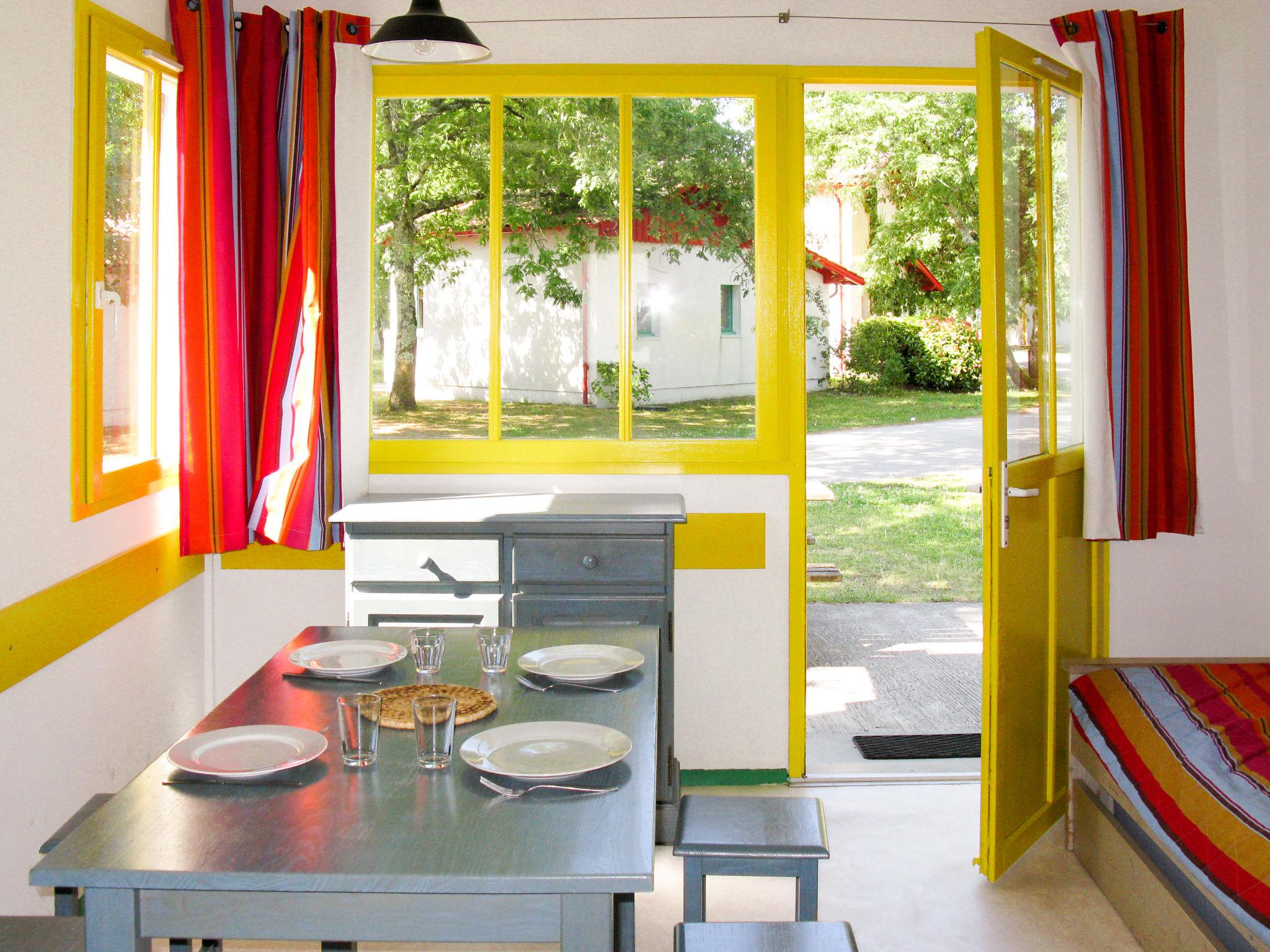 Photo 3 - Maison de 1 chambre à Arès avec piscine et jardin