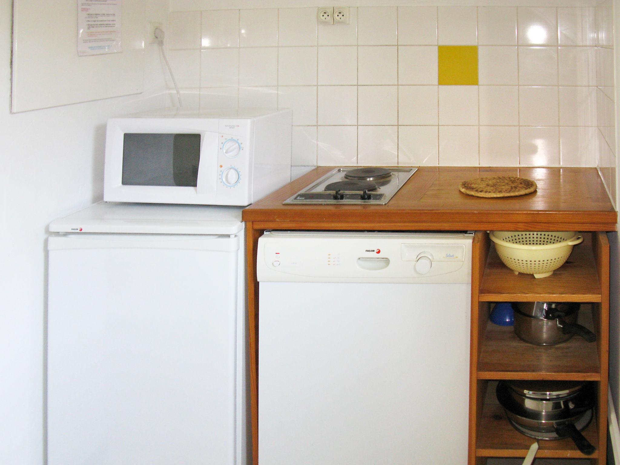 Photo 6 - Maison de 1 chambre à Arès avec piscine et vues à la mer