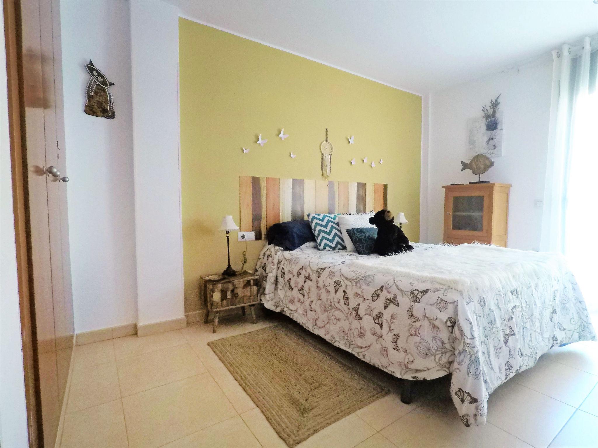 Foto 5 - Appartamento con 2 camere da letto a Torroella de Montgrí con terrazza e vista mare