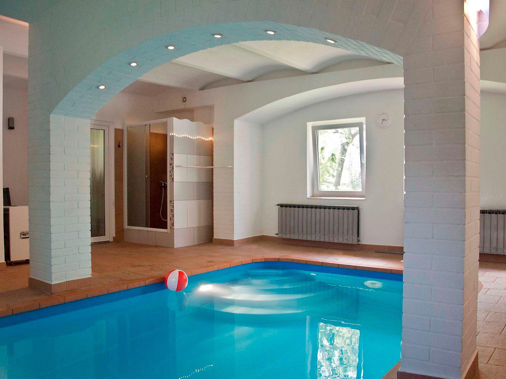 Foto 2 - Casa con 3 camere da letto a Horní Cerekev con piscina privata e giardino