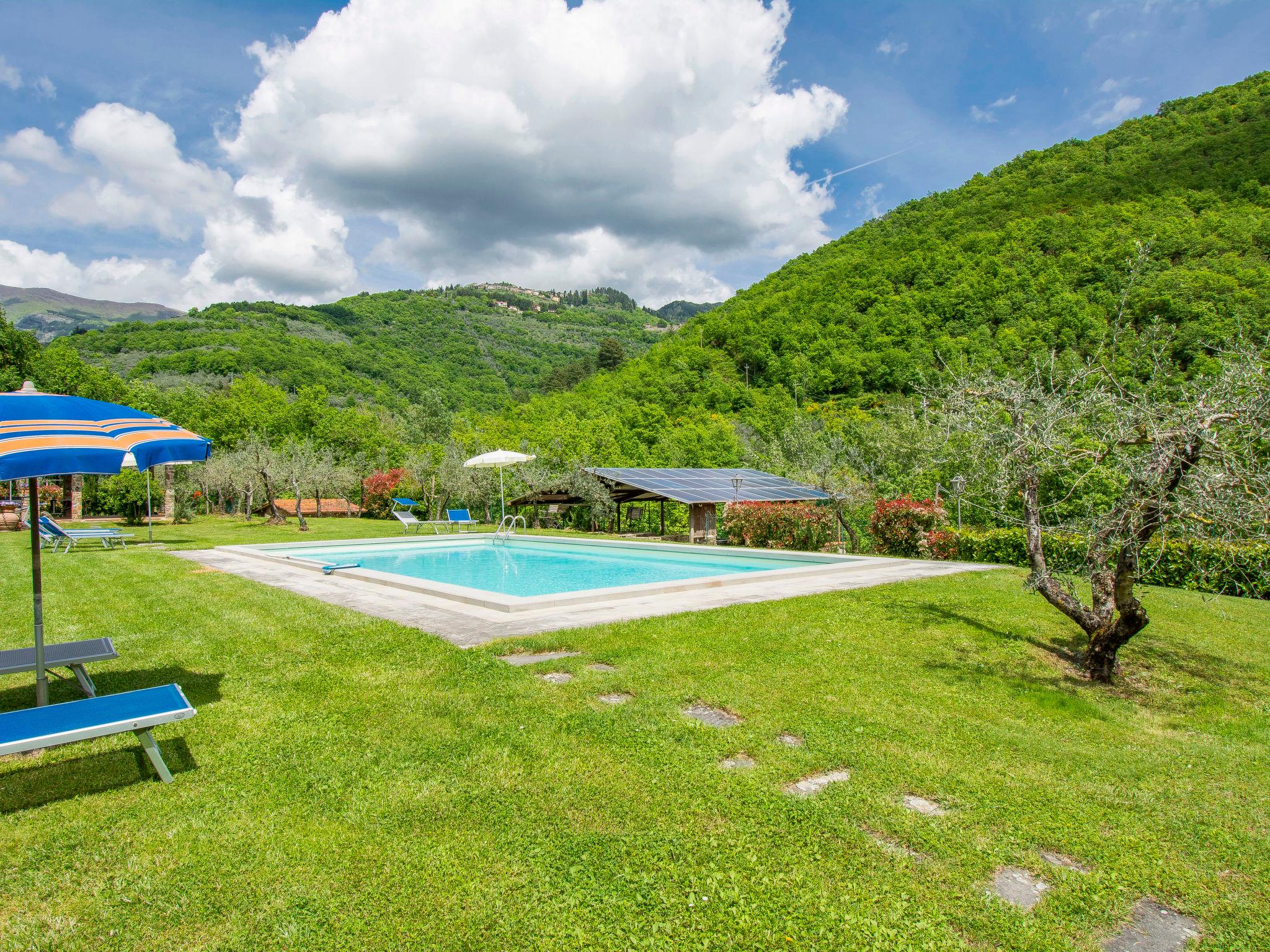 Foto 3 - Casa con 1 camera da letto a Loro Ciuffenna con piscina e giardino