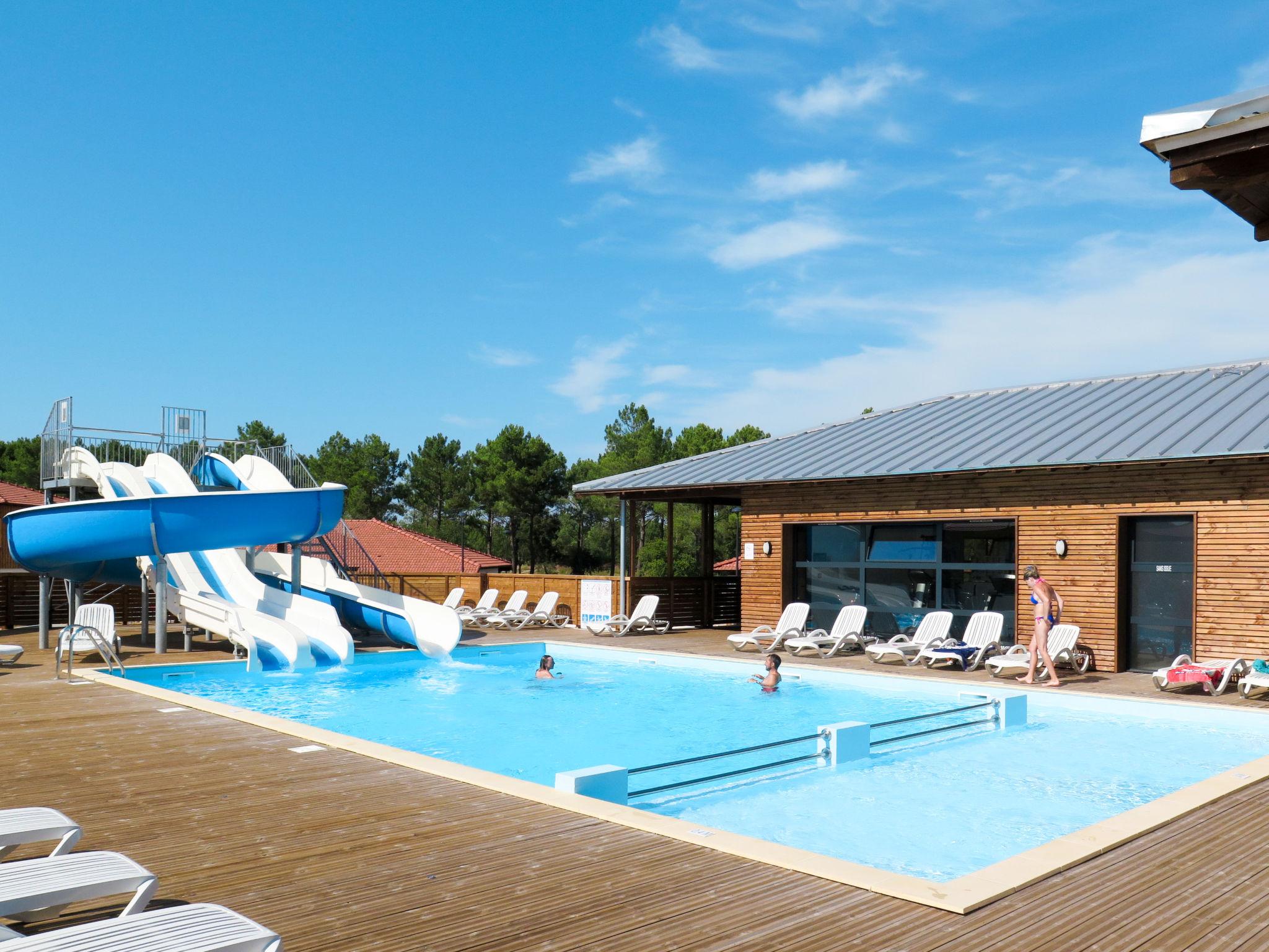 Photo 3 - Maison de 2 chambres à Mimizan avec piscine et vues à la mer