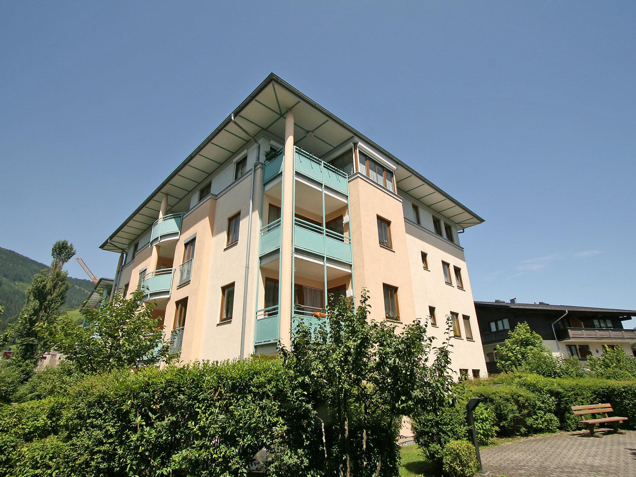Foto 1 - Appartamento con 2 camere da letto a Zell am See con giardino e vista sulle montagne