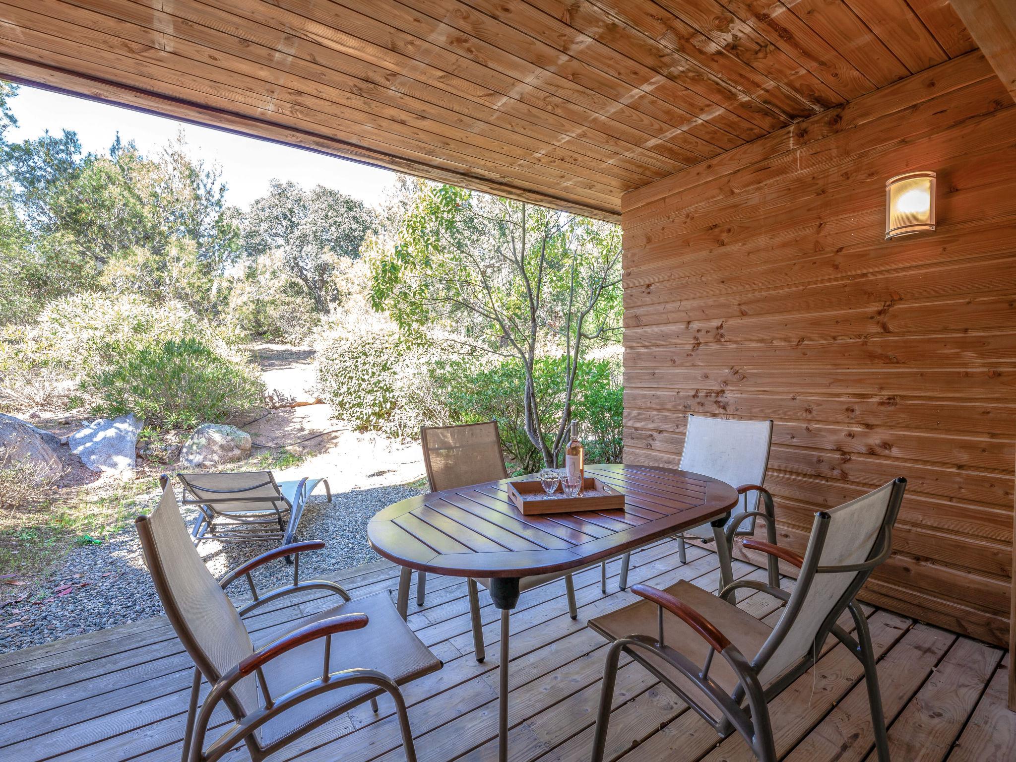 Foto 2 - Appartamento con 1 camera da letto a Porto-Vecchio con piscina e giardino