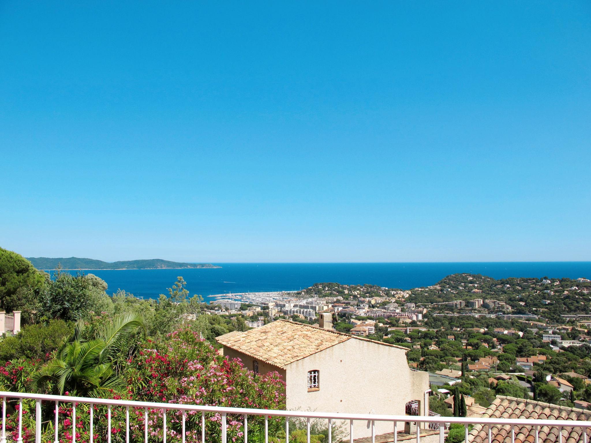 Foto 6 - Casa de 3 habitaciones en Cavalaire-sur-Mer con piscina privada y vistas al mar