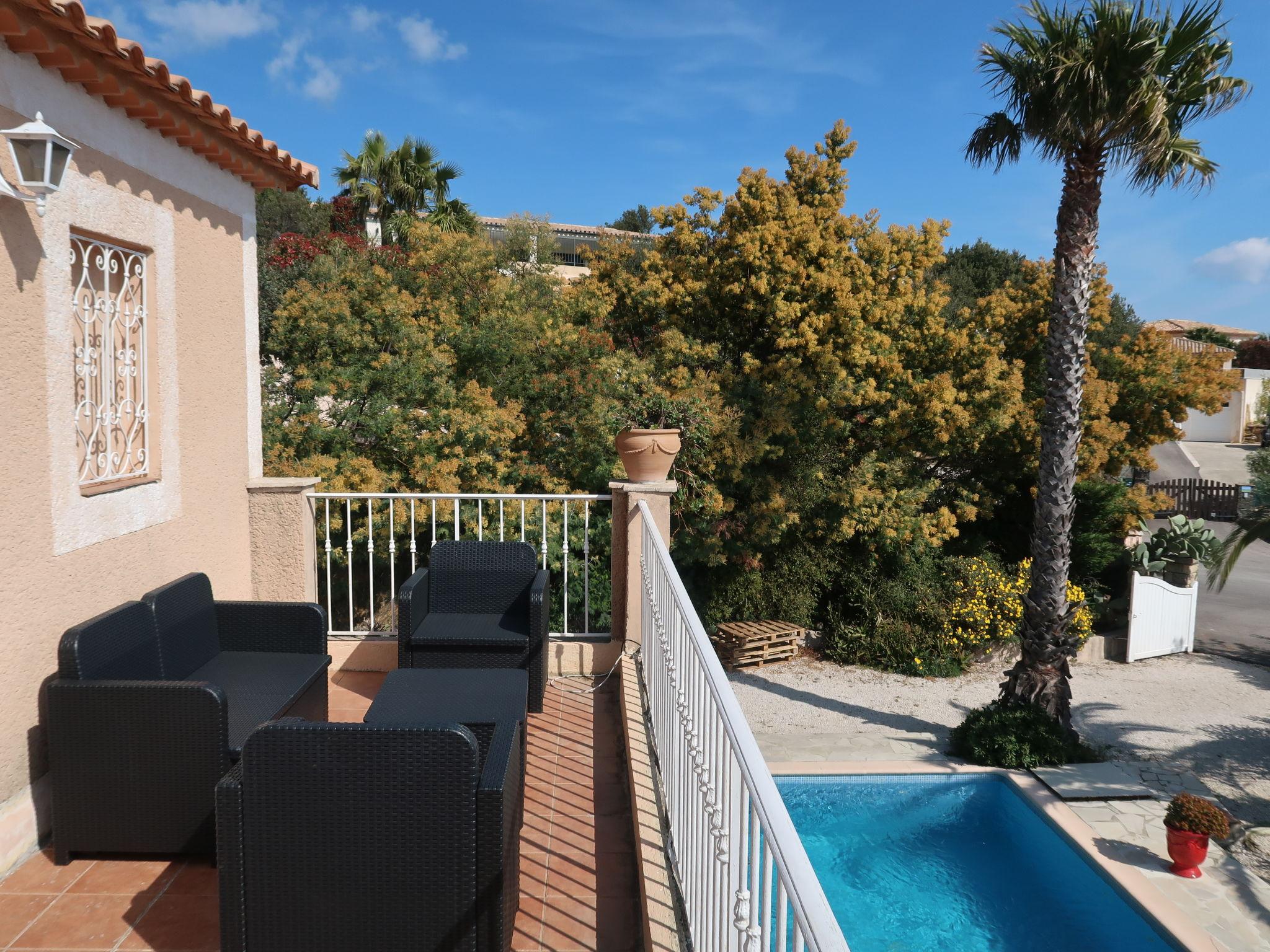 Foto 7 - Casa de 3 quartos em Cavalaire-sur-Mer com piscina privada e jardim