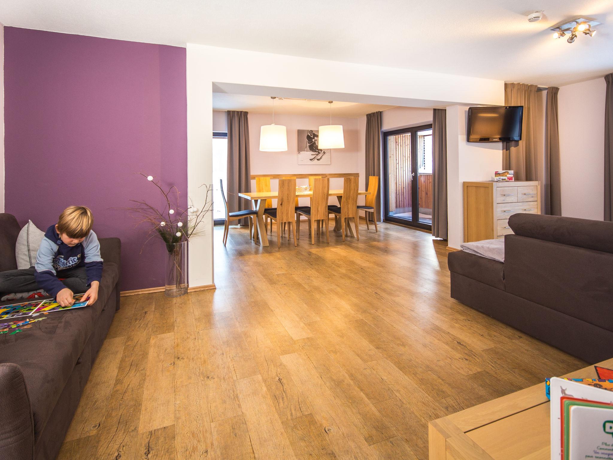 Photo 9 - Appartement de 3 chambres à Sankt Gallenkirch avec piscine et vues sur la montagne