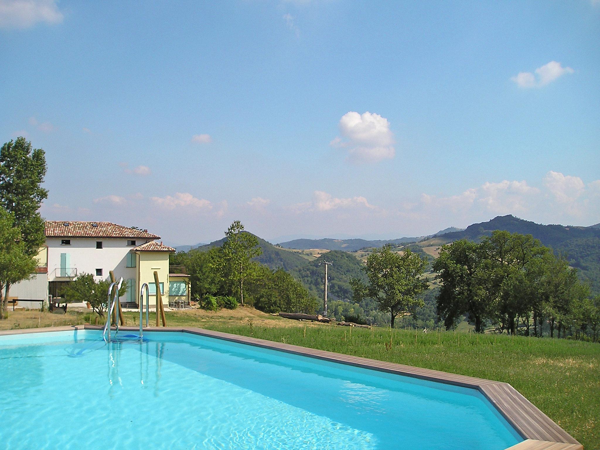 Foto 1 - Casa de 3 quartos em Salsomaggiore Terme com piscina e jardim