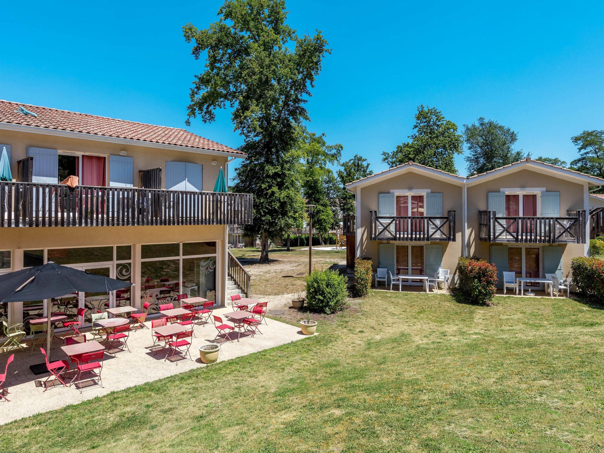 Photo 19 - Maison de 2 chambres à Barbaste avec piscine et jardin