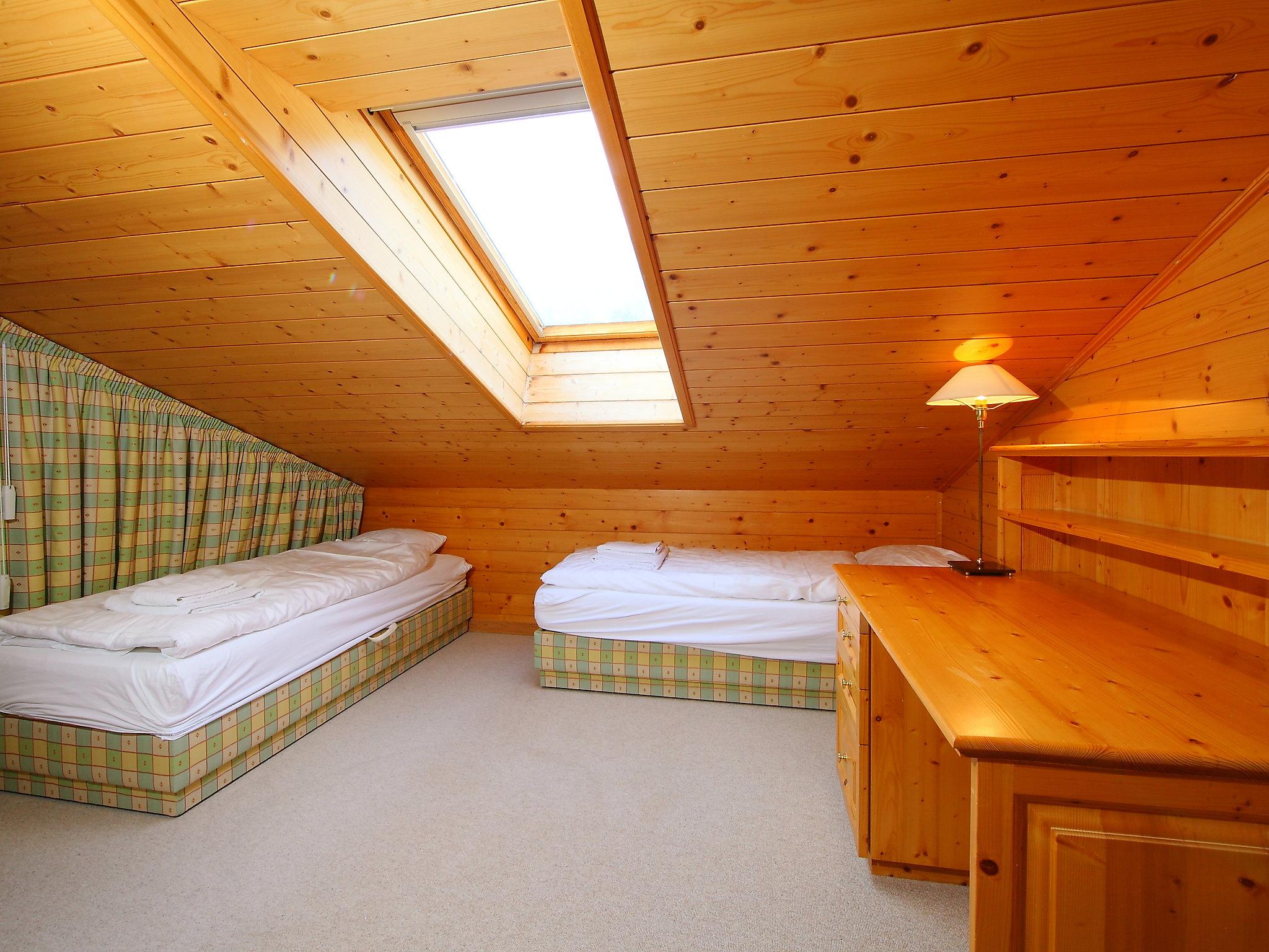 Foto 17 - Appartamento con 2 camere da letto a Ollon con vista sulle montagne