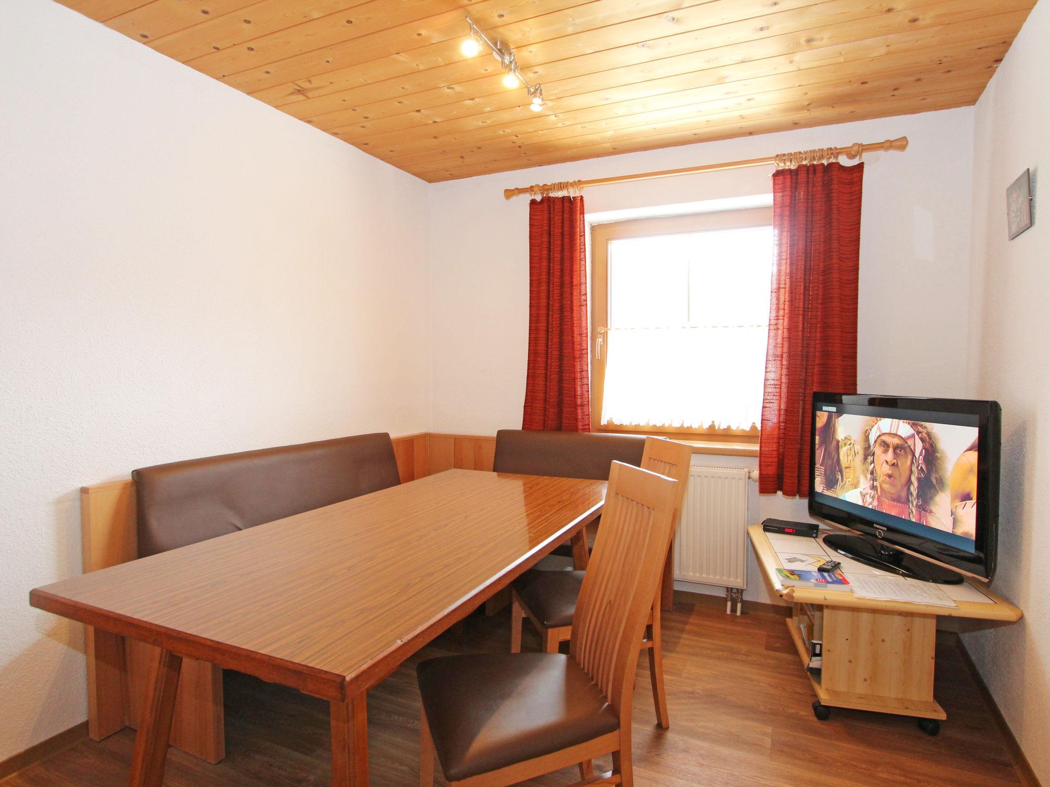 Photo 10 - 2 bedroom Apartment in Gerlosberg with terrace