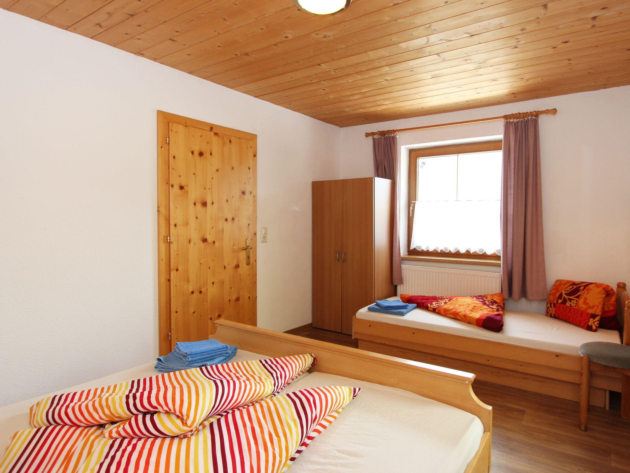 Foto 7 - Appartamento con 2 camere da letto a Gerlosberg con terrazza e vista sulle montagne