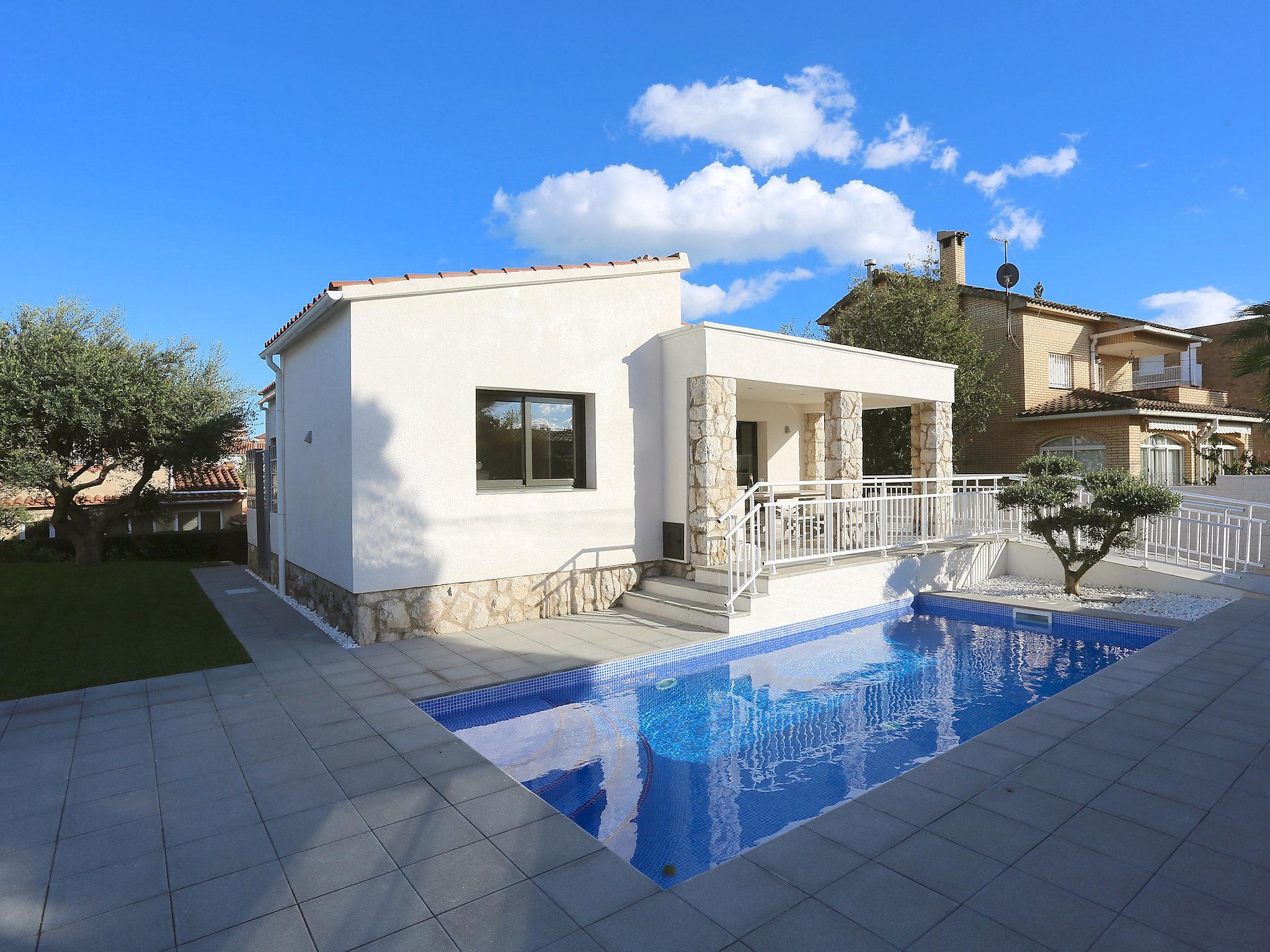 Foto 14 - Casa de 3 habitaciones en Cambrils con piscina privada y vistas al mar