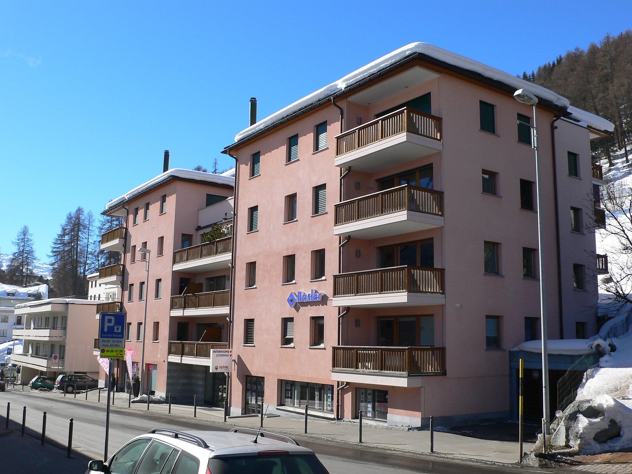 Photo 19 - 1 bedroom Apartment in Sankt Moritz with mountain view