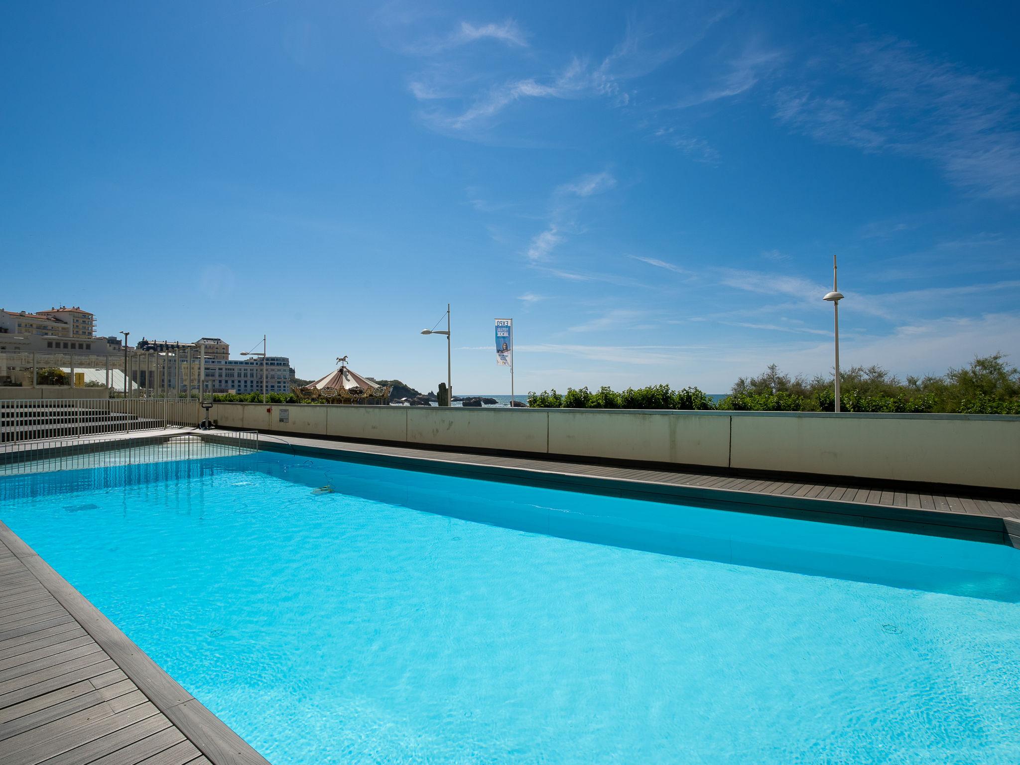 Foto 18 - Apartamento em Biarritz com piscina e vistas do mar