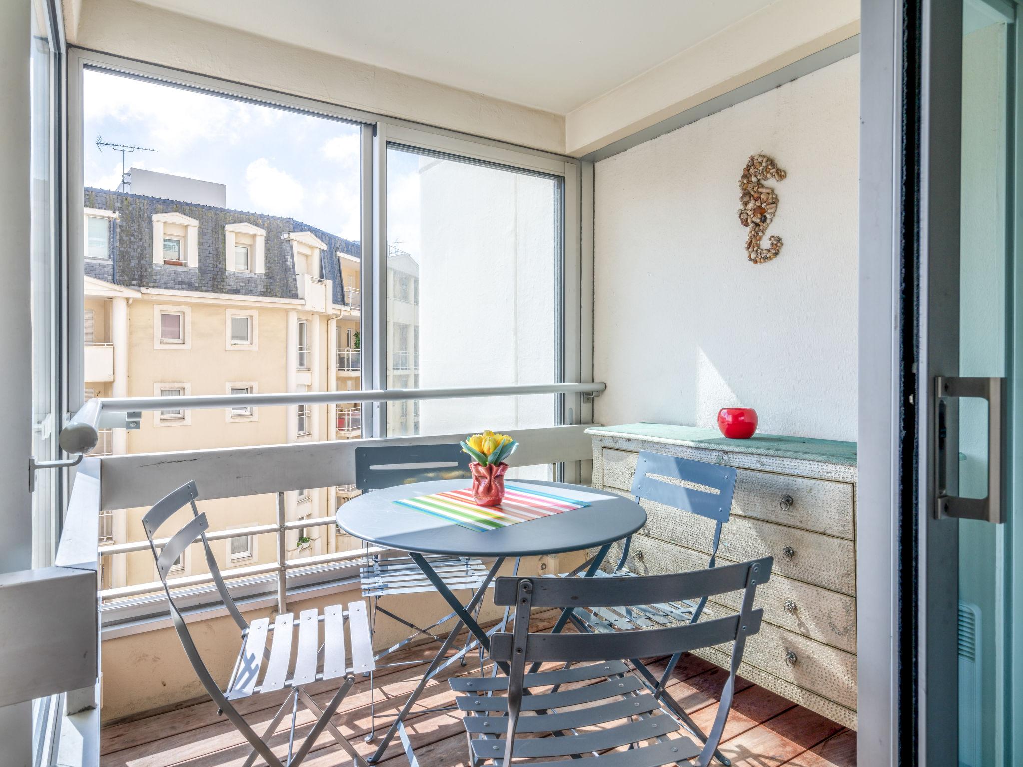 Foto 2 - Apartamento de 1 quarto em Biarritz com piscina e vistas do mar