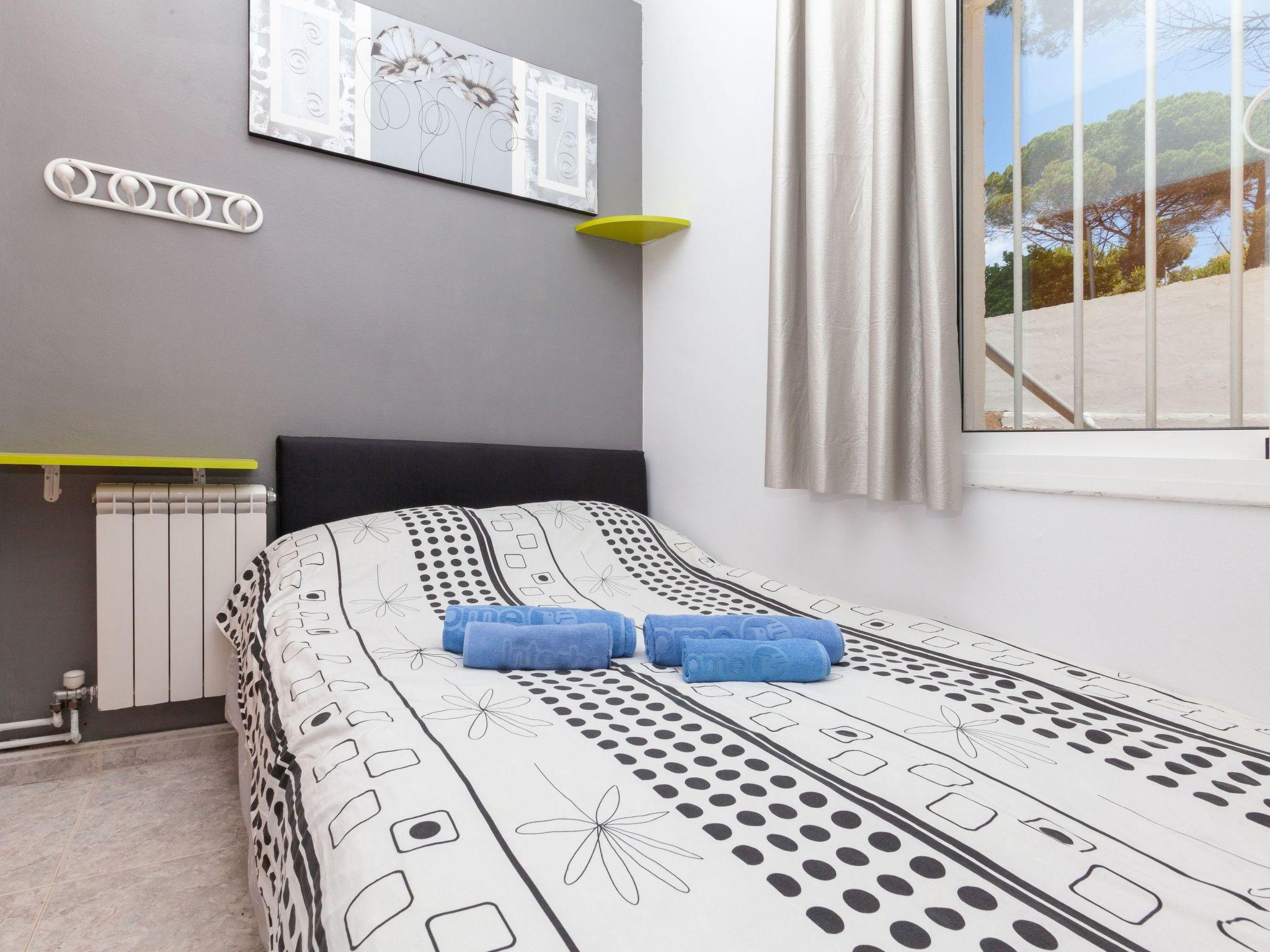 Foto 9 - Casa con 3 camere da letto a Vidreres con piscina privata e terrazza