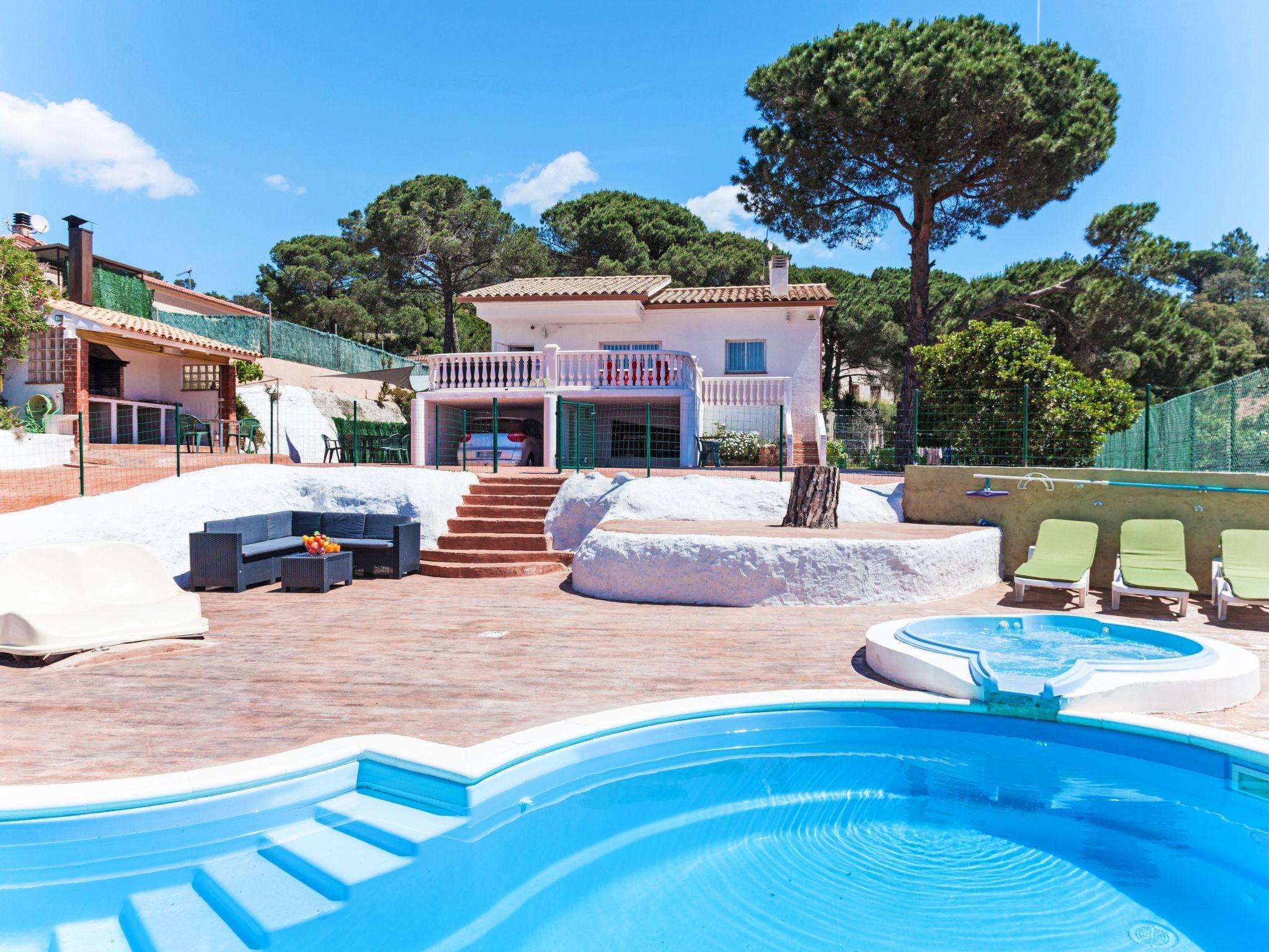 Foto 13 - Casa de 3 habitaciones en Vidreres con piscina privada y terraza