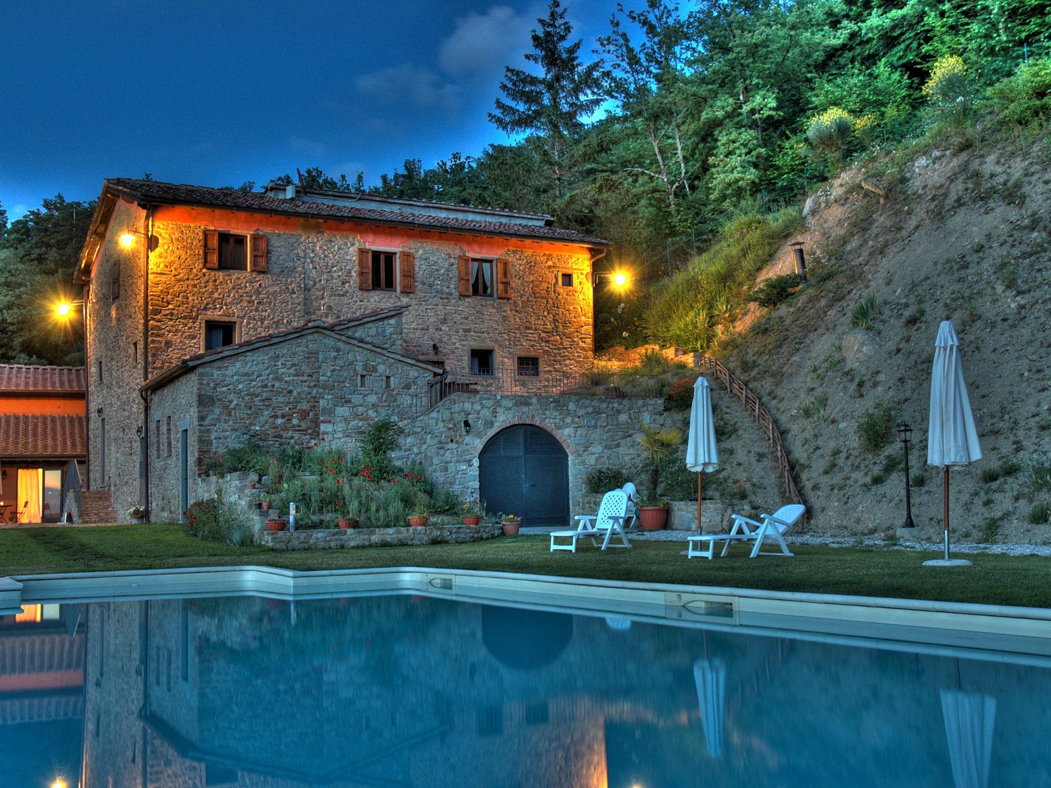 Photo 13 - Apartment in Dicomano with swimming pool and garden