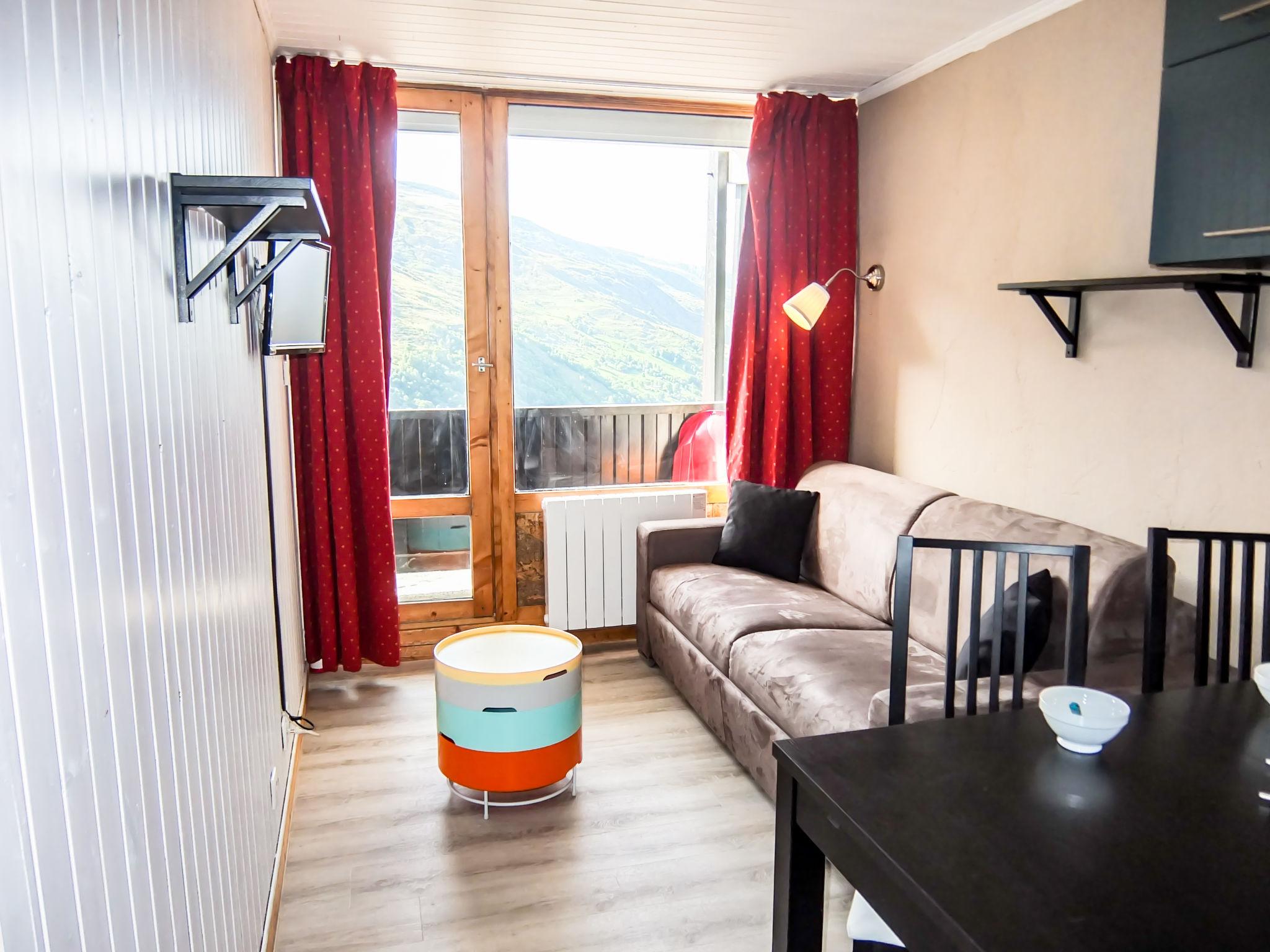 Foto 6 - Apartamento de 1 habitación en Les Belleville con vistas a la montaña