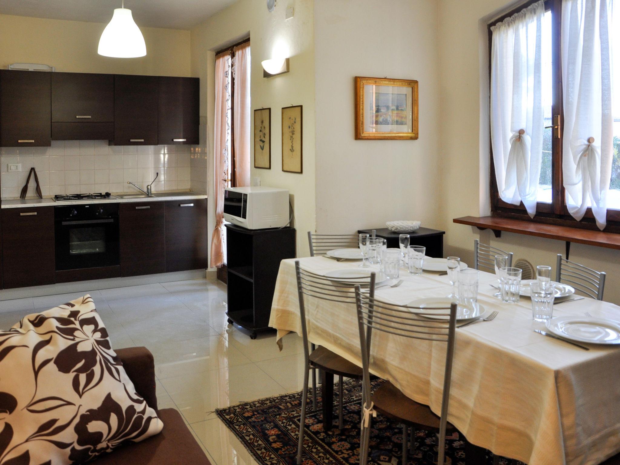 Photo 3 - 5 bedroom House in Lazise with private pool and garden